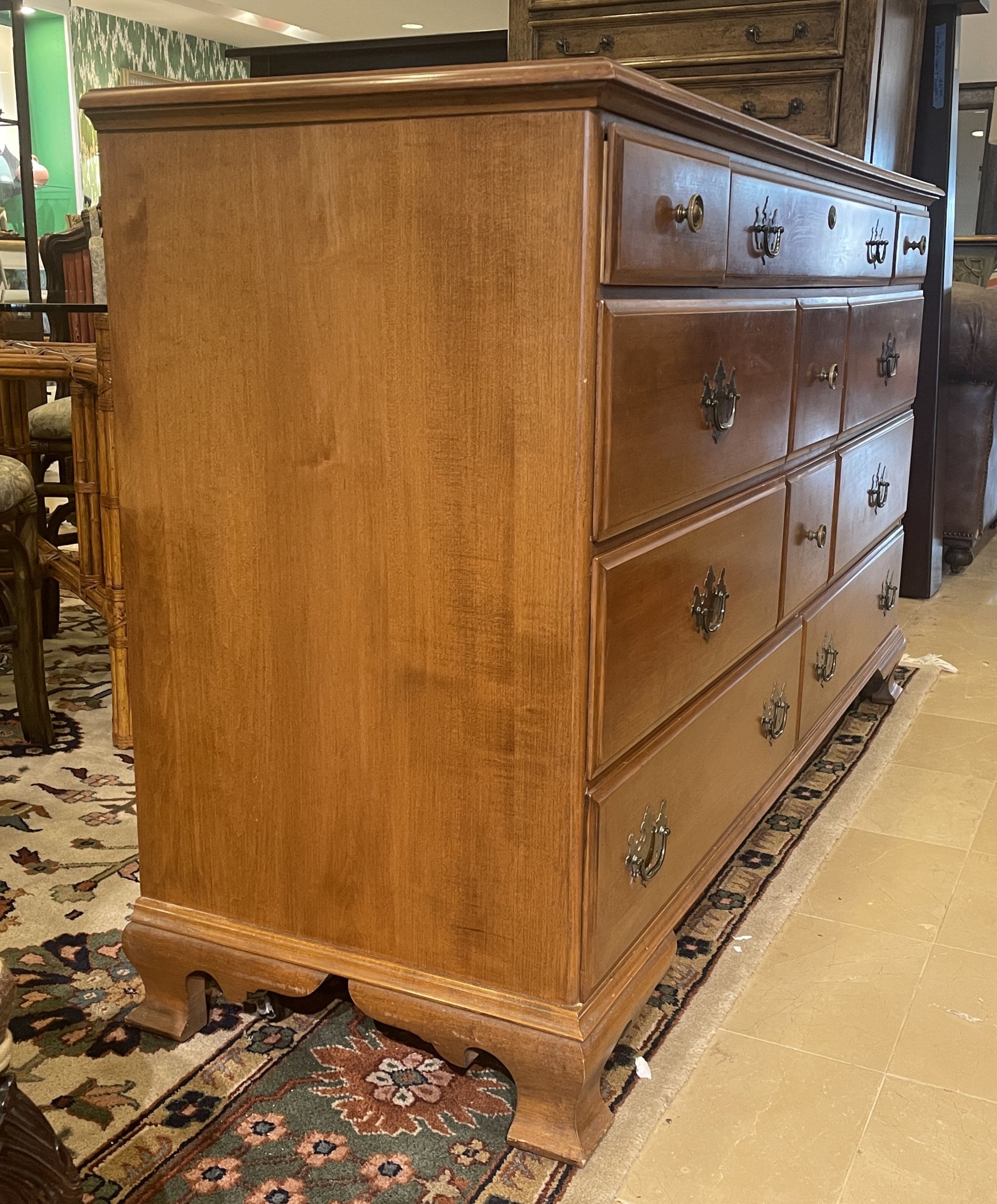 Sprague and Carleton Hard Rock Maple Dresser, Long AS IS (0M4004)