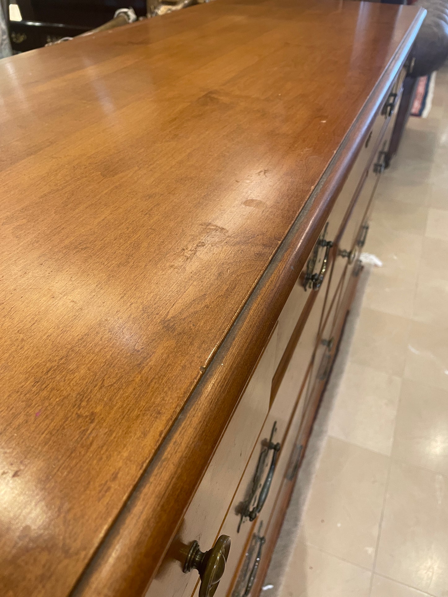 Sprague and Carleton Hard Rock Maple Dresser, Long AS IS (0M4004)