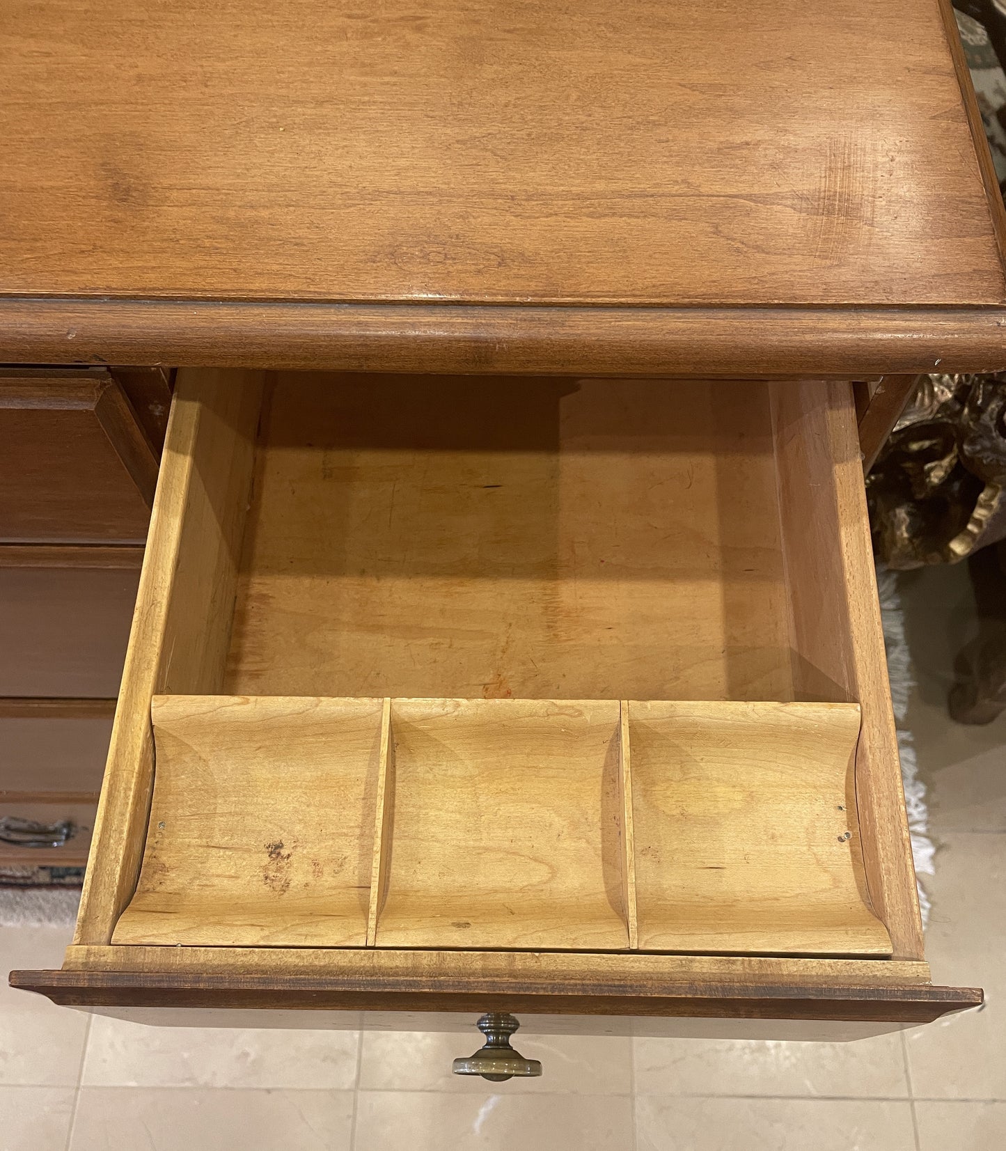 Sprague and Carleton Hard Rock Maple Dresser, Long AS IS (0M4004)