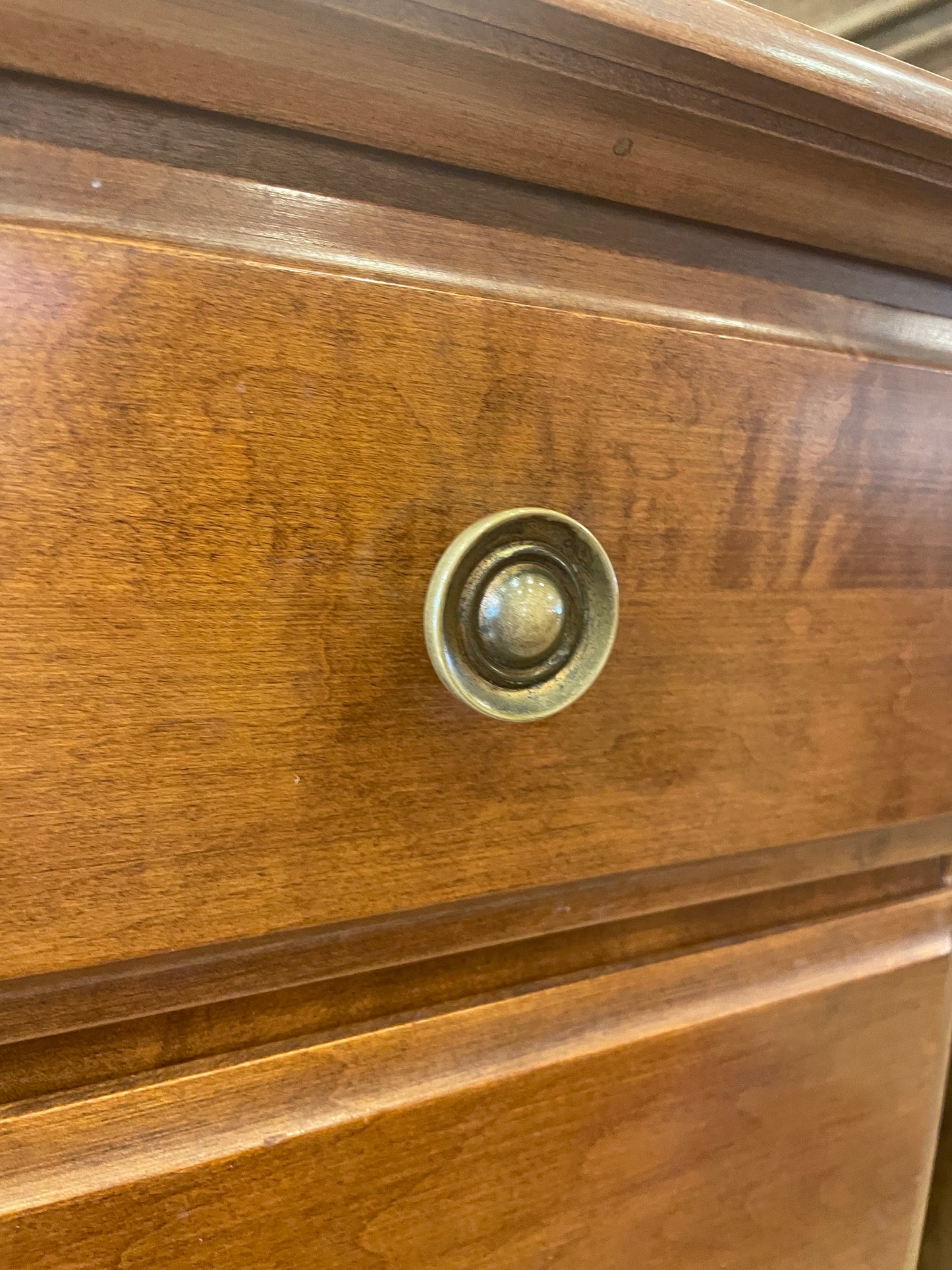 Sprague and Carleton Hard Rock Maple Dresser, Long AS IS (0M4004)