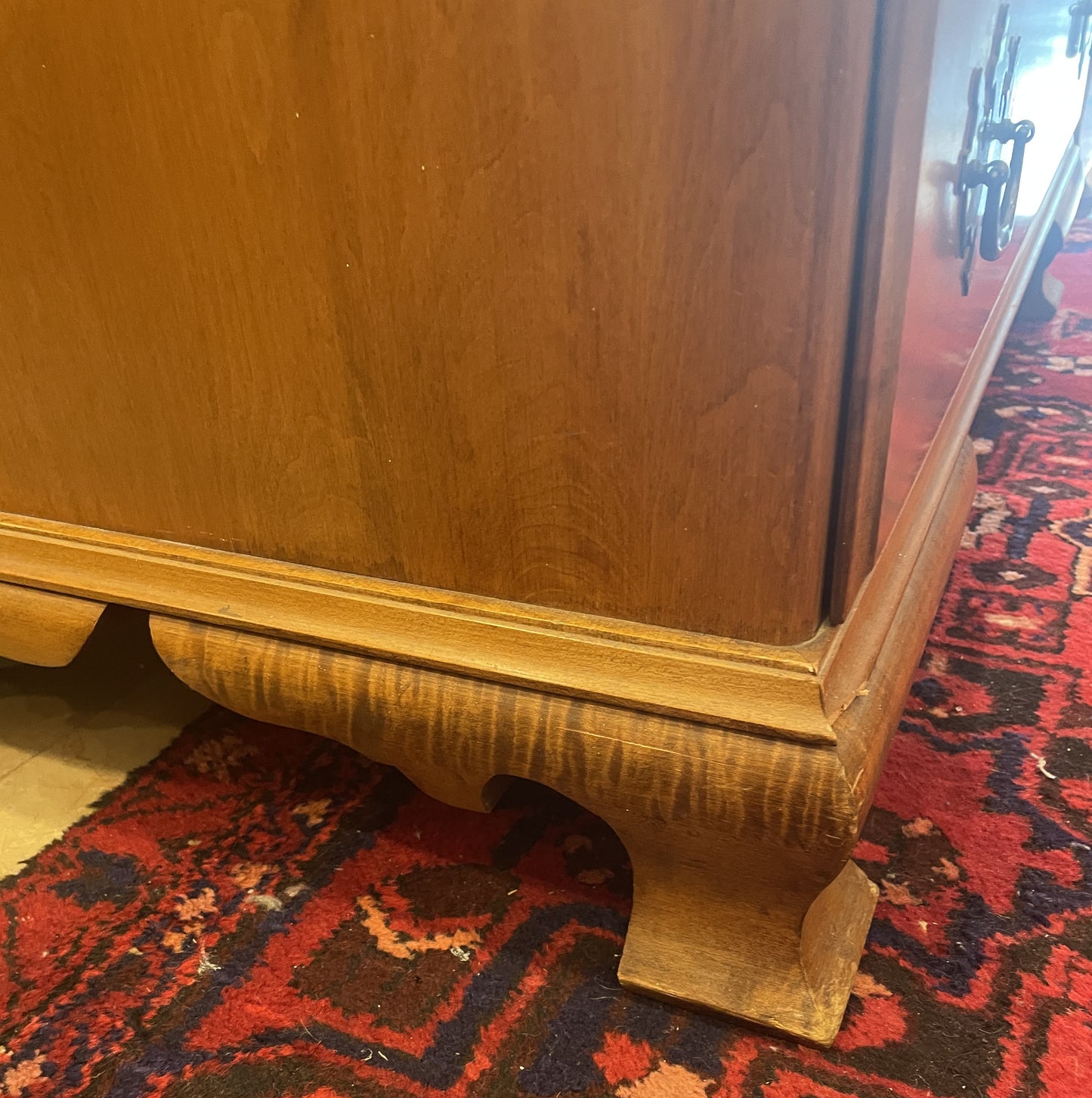 Sprague and Carleton Hard Rock Maple Dresser, Tall AS IS (0M4005)