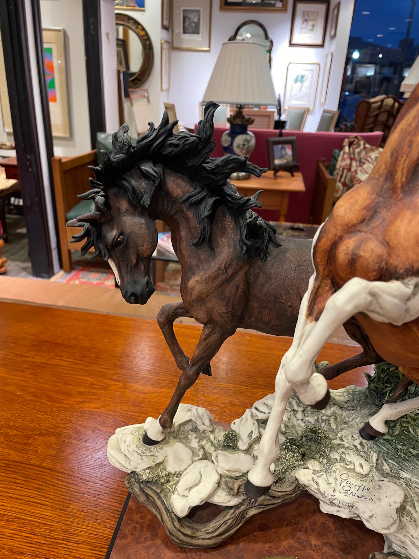 Giuseppe Armani Stallions with box (01D00U)