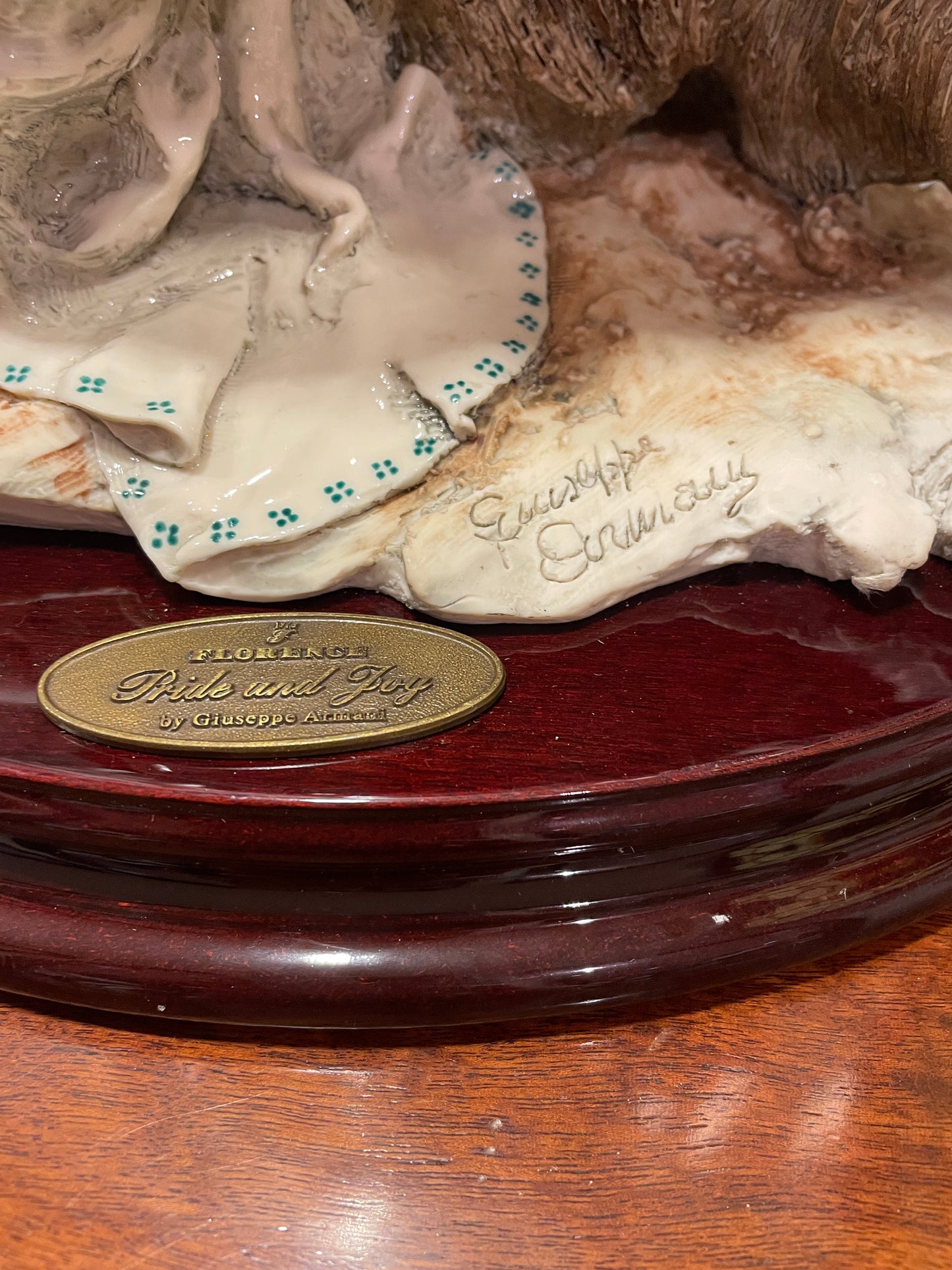 Giuseppe Armani Pride and Joy with box (01D00W)