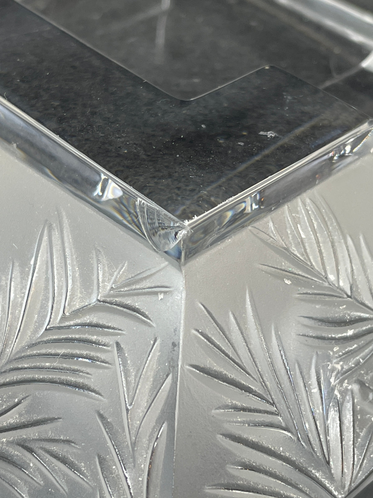 Lalique Jungle Cigar Ashtray with box, AS IS (0DI005)