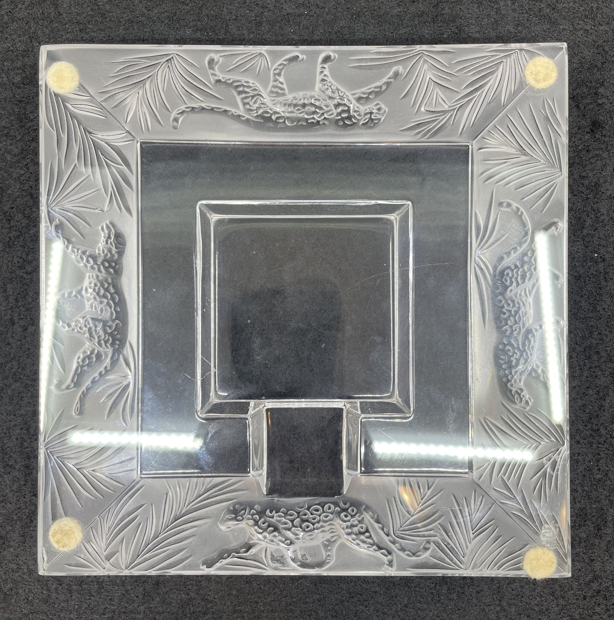 Lalique Jungle Cigar Ashtray with box, AS IS (0DI005)