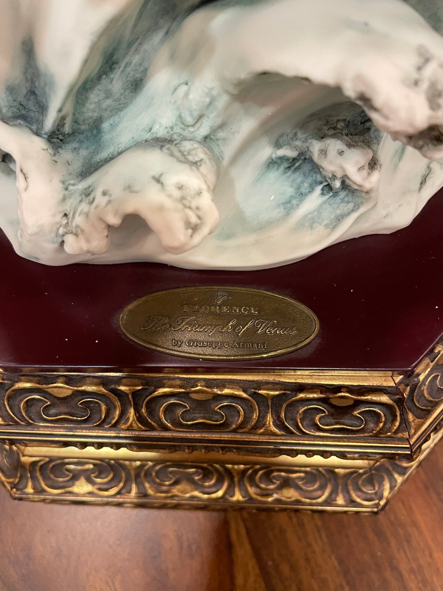 Giuseppe Armani Triumph of Venus (01D00Y)