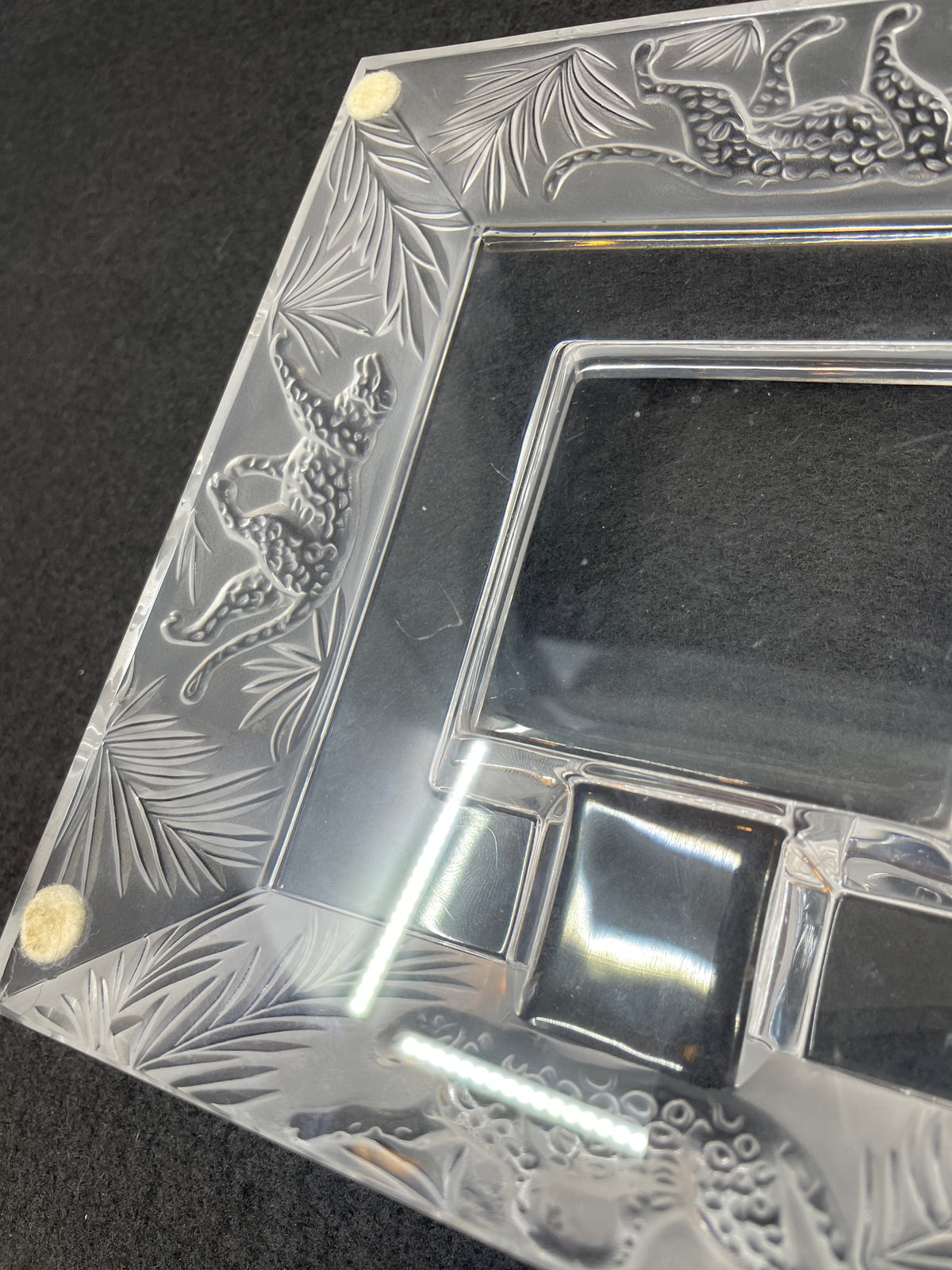 Lalique Jungle Cigar Ashtray with box, AS IS (0DI005)