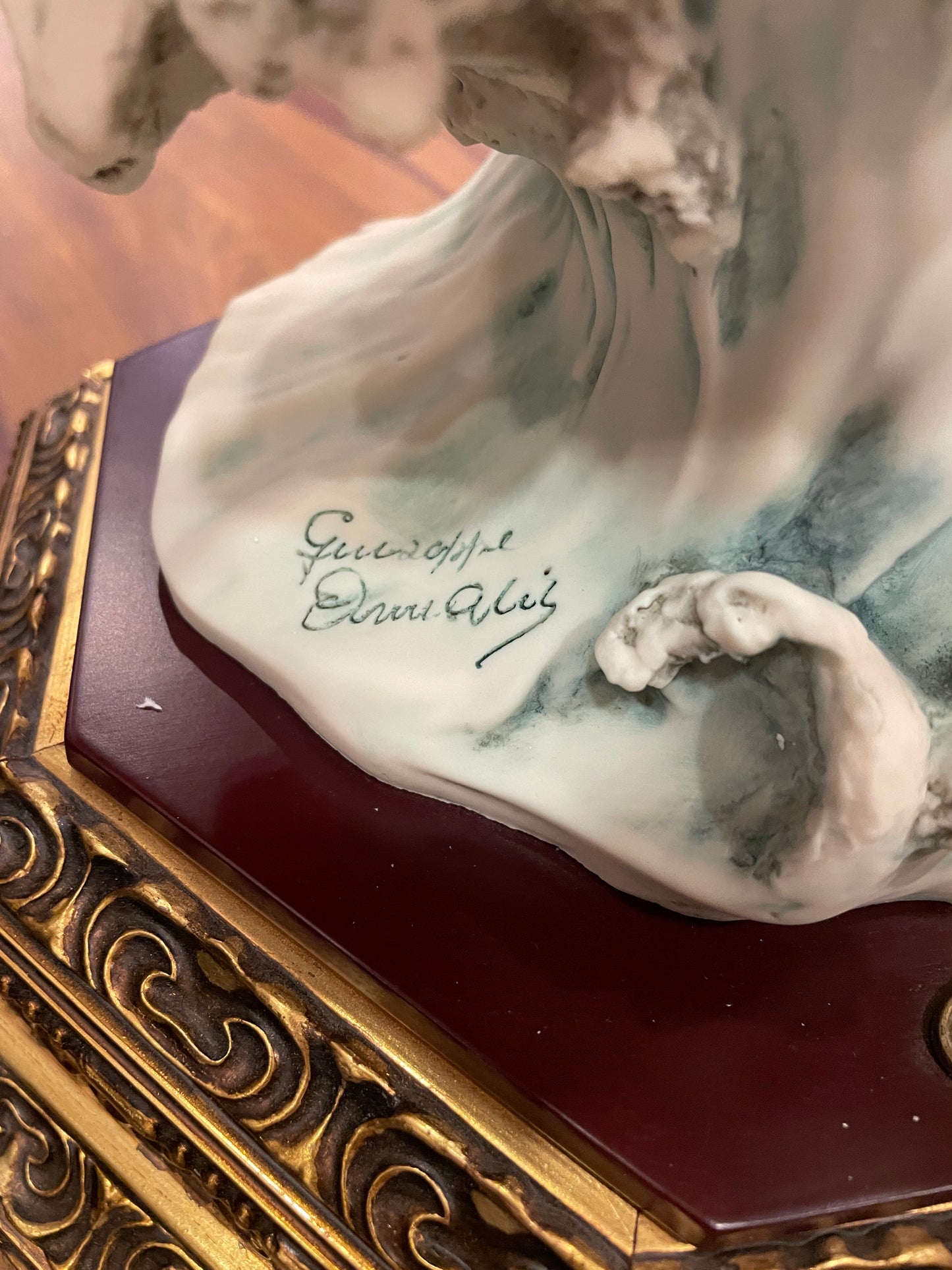 Giuseppe Armani Triumph of Venus (01D00Y)