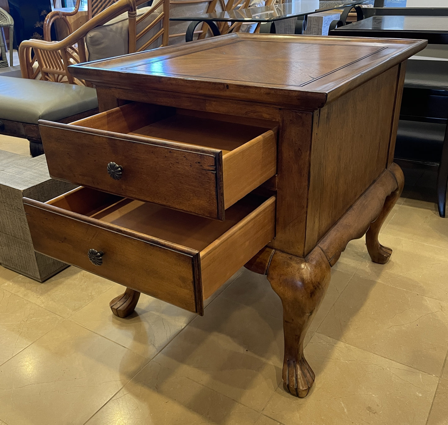 Hooker Seven Seas End Table (0IH002)