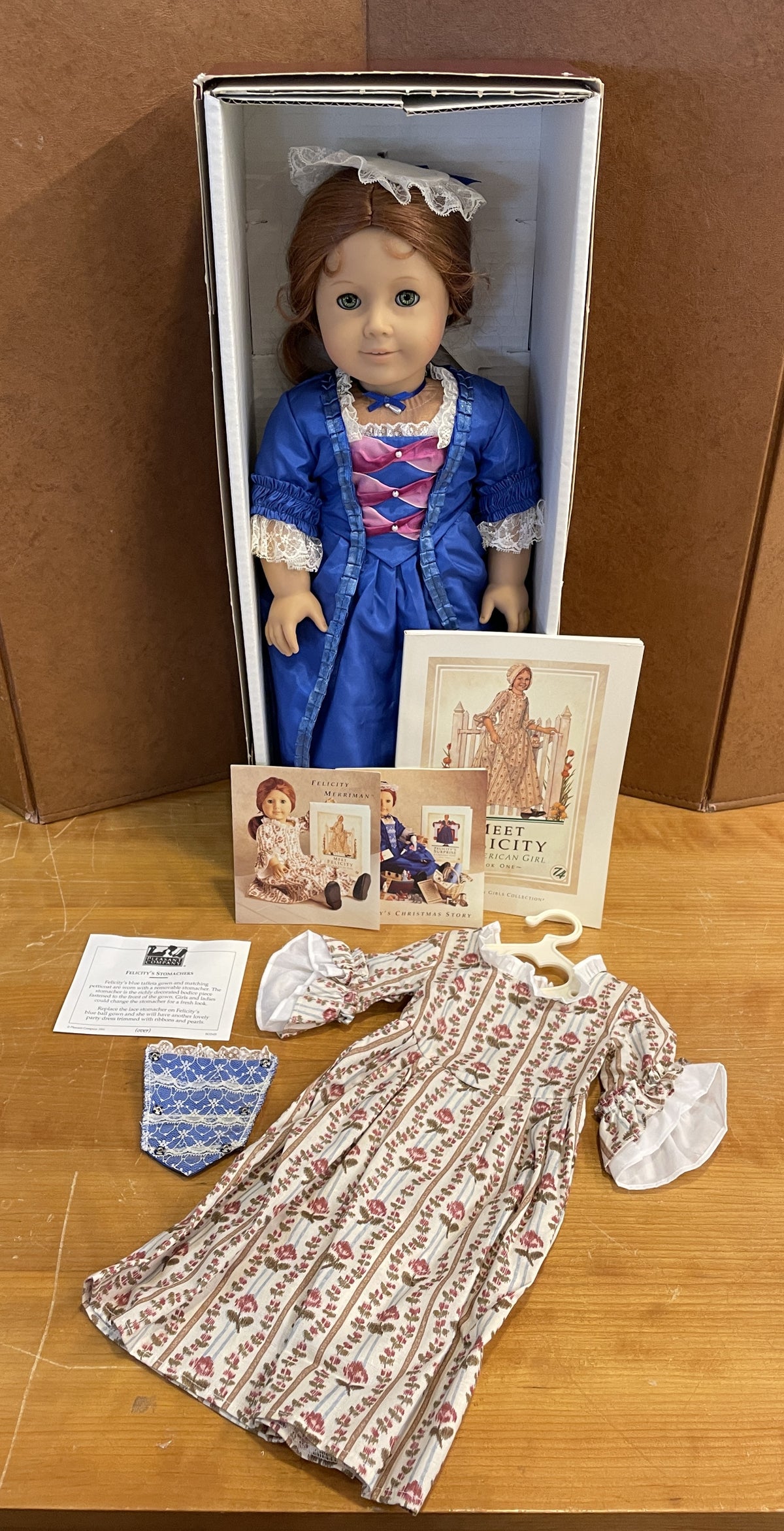 American Girl Doll Felicity with Christmas Dress, No Bonnet, Vintage (0OR00N)