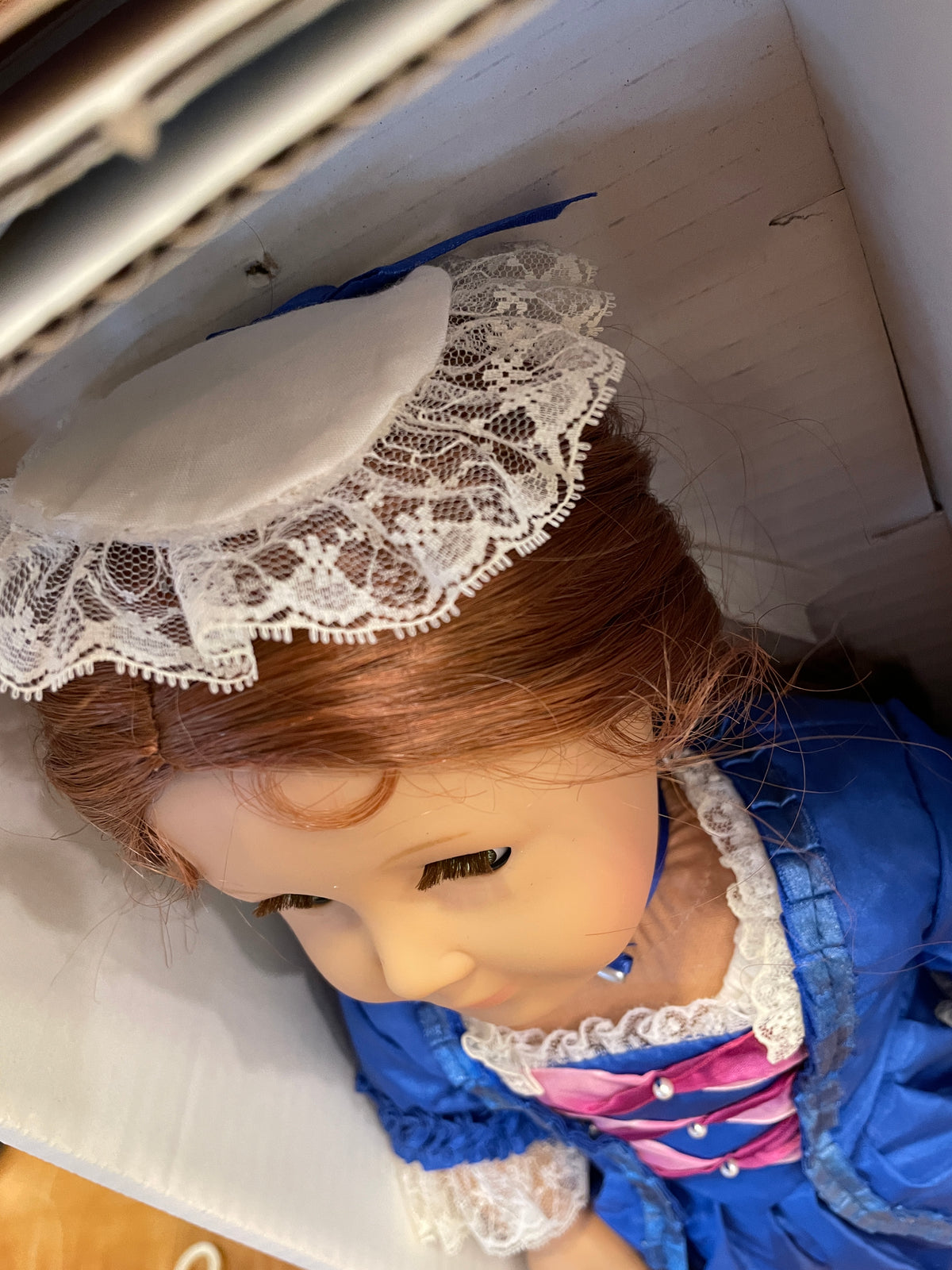 American Girl Doll Felicity with Christmas Dress, No Bonnet, Vintage (0OR00N)