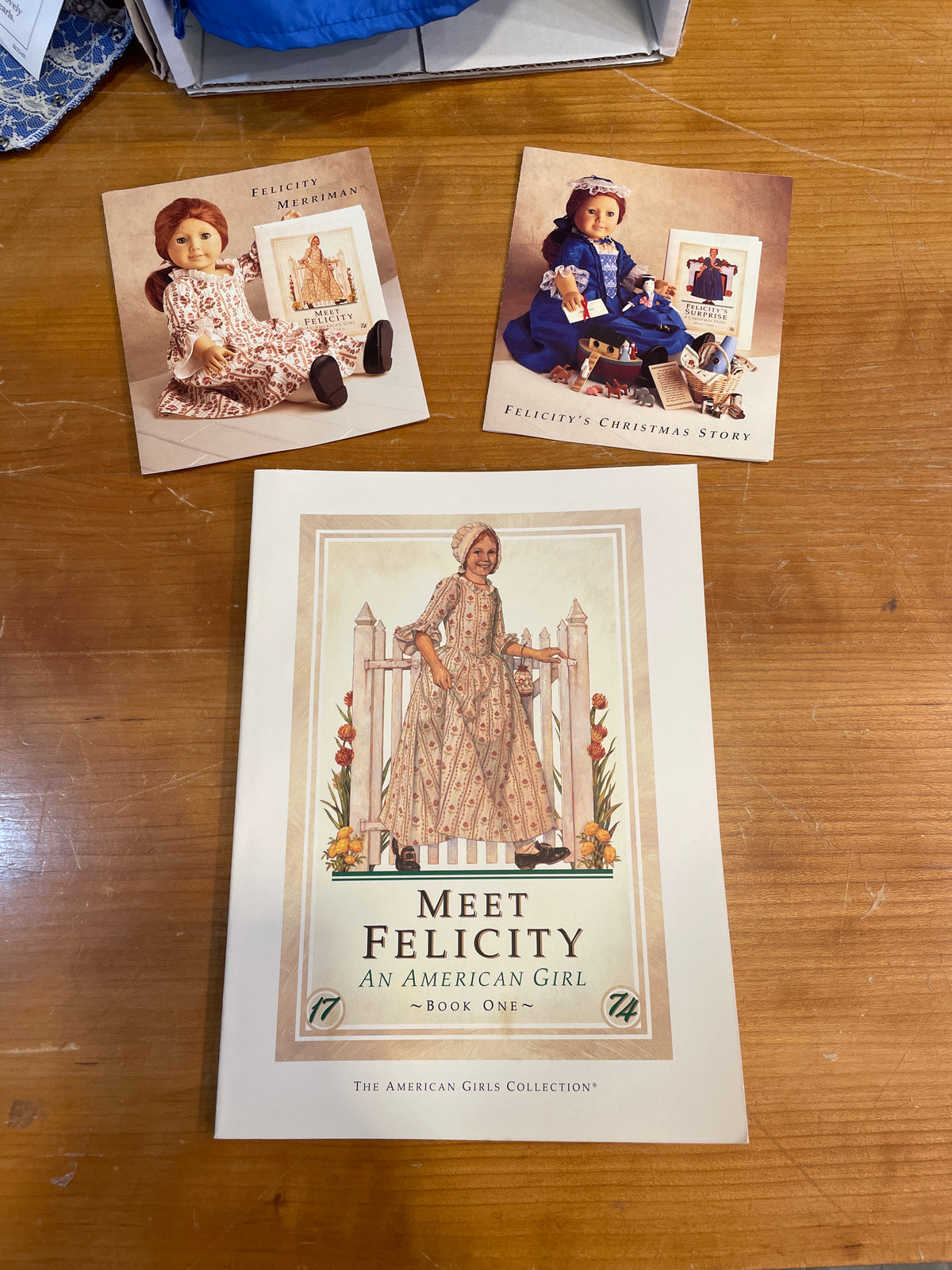 American Girl Doll Felicity with Christmas Dress, No Bonnet, Vintage (0OR00N)