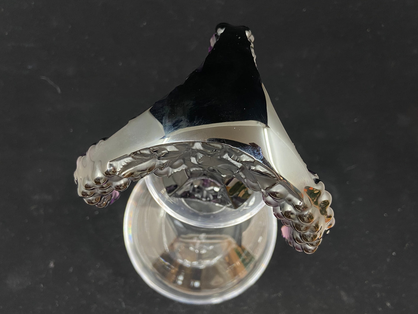 Lalique Raisins Wine Decanter (JP2J25)