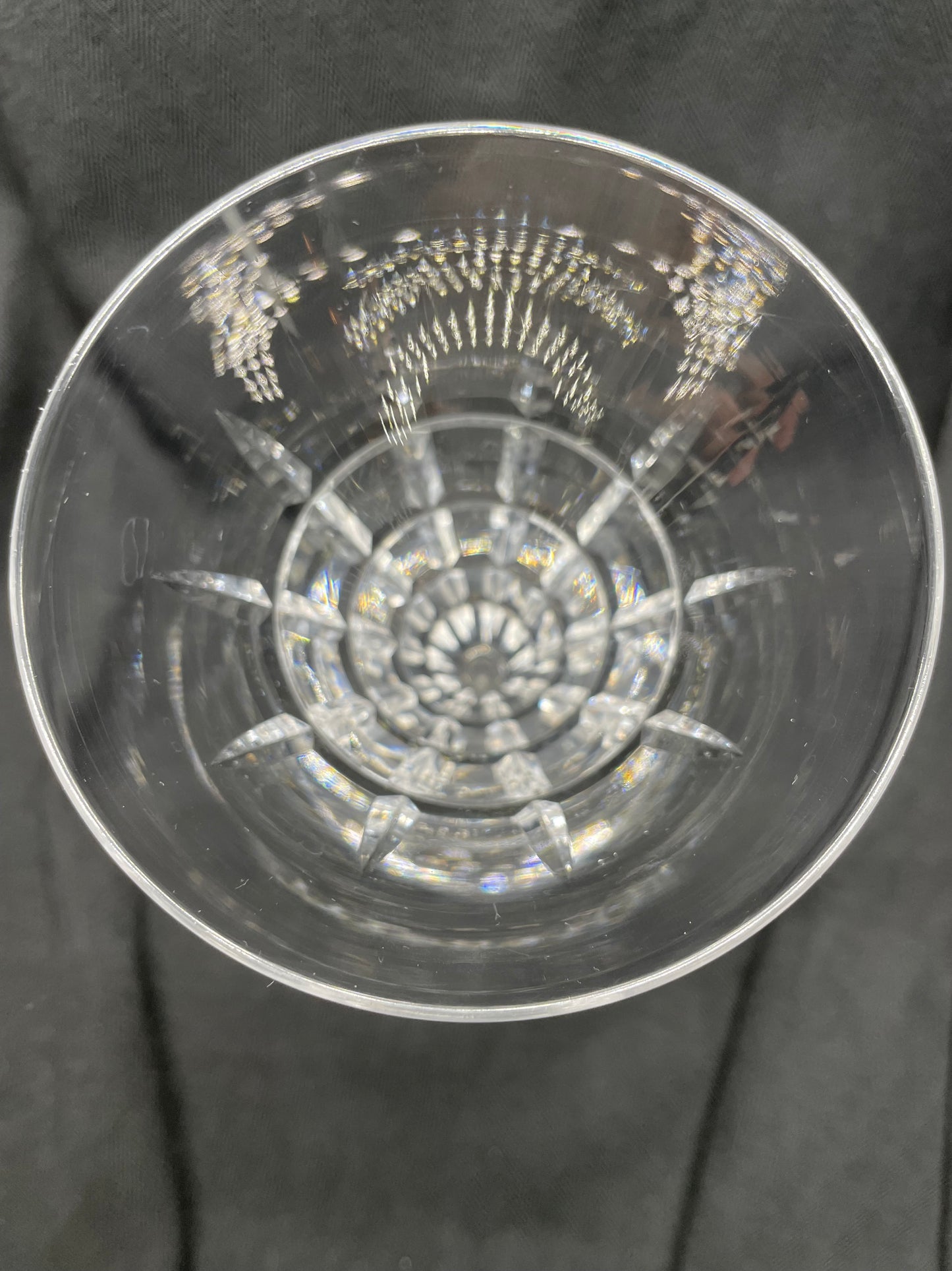Waterford Crystal "Kilrush" Wine Goblet (20425, 20426, 20427, 20428, 20429, 20430, 20431, 20432)