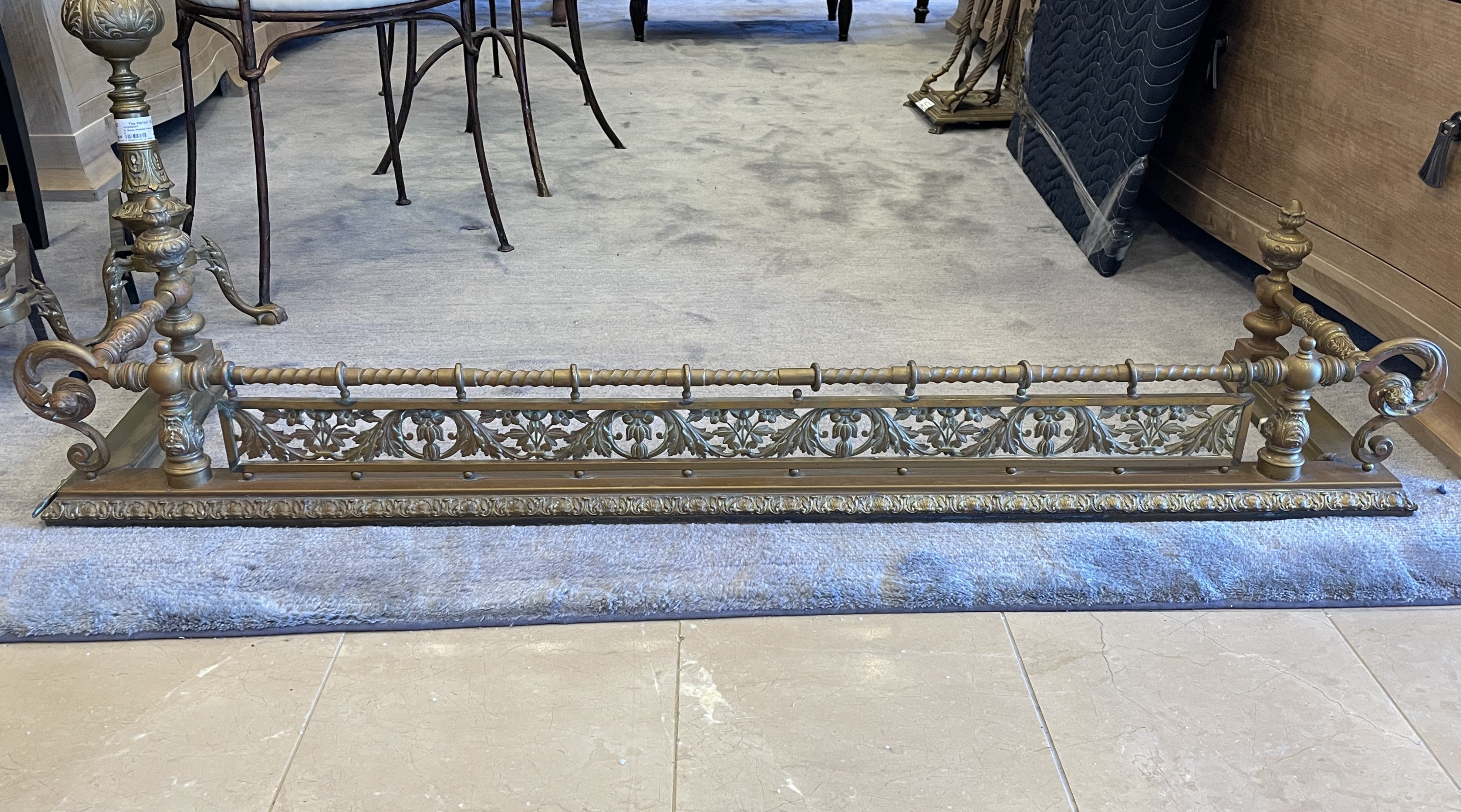 French Brass Fireplace Bumper AS IS (00Y004) – The Perfect Thing