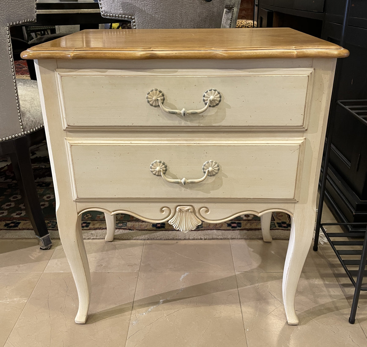Ethan Allen French Country Nightstand, Two Drawer (0PU00A)