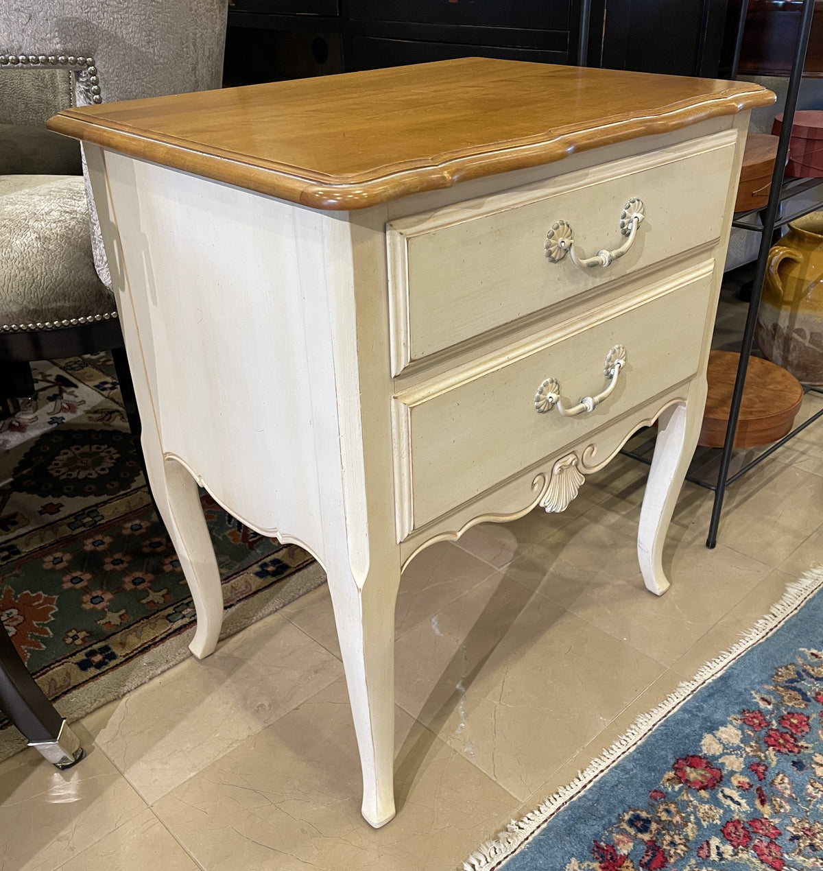 Ethan Allen French Country Nightstand, Two Drawer (0PU00A)