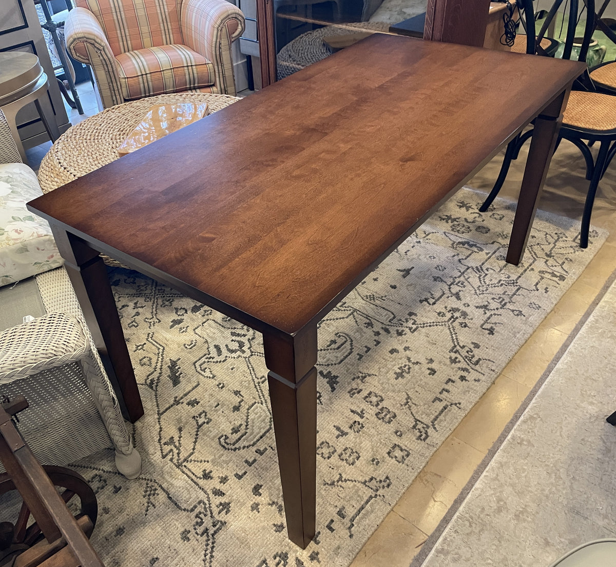 Meubles Canada Dining Table (0Q0001)