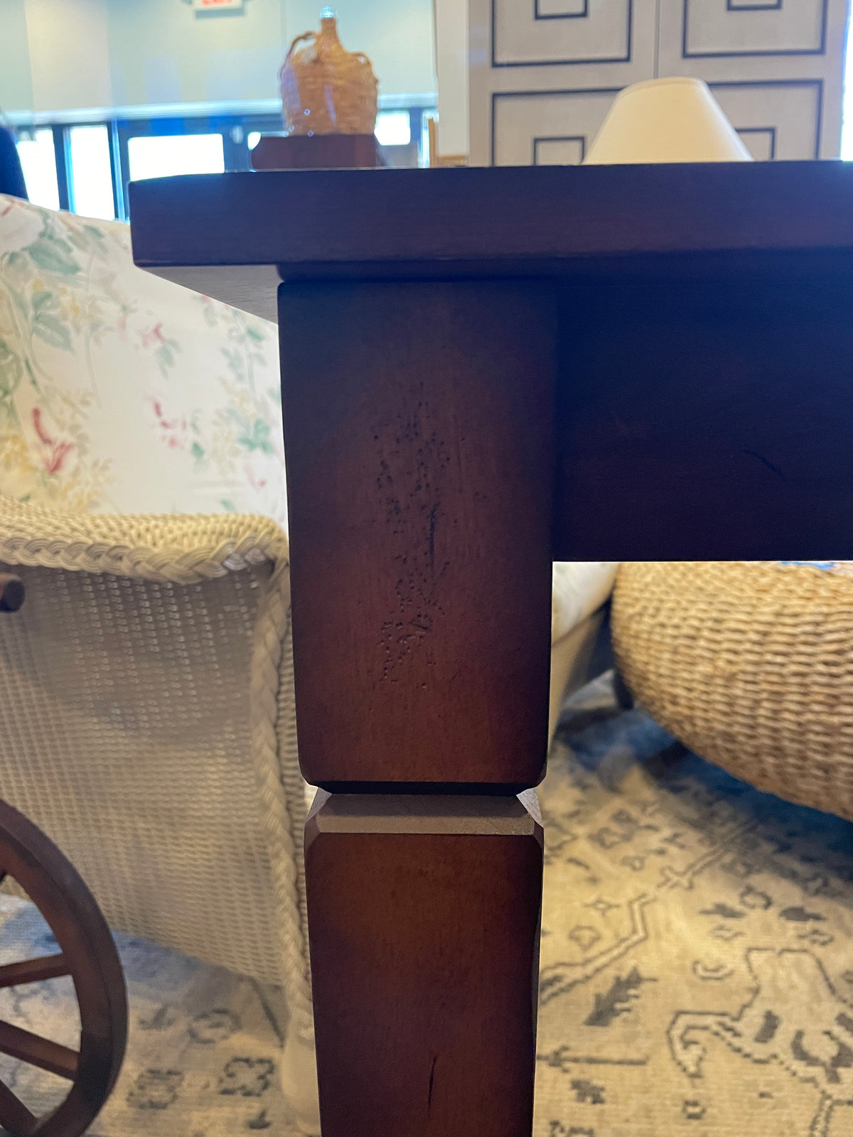 Meubles Canada Dining Table (0Q0001)