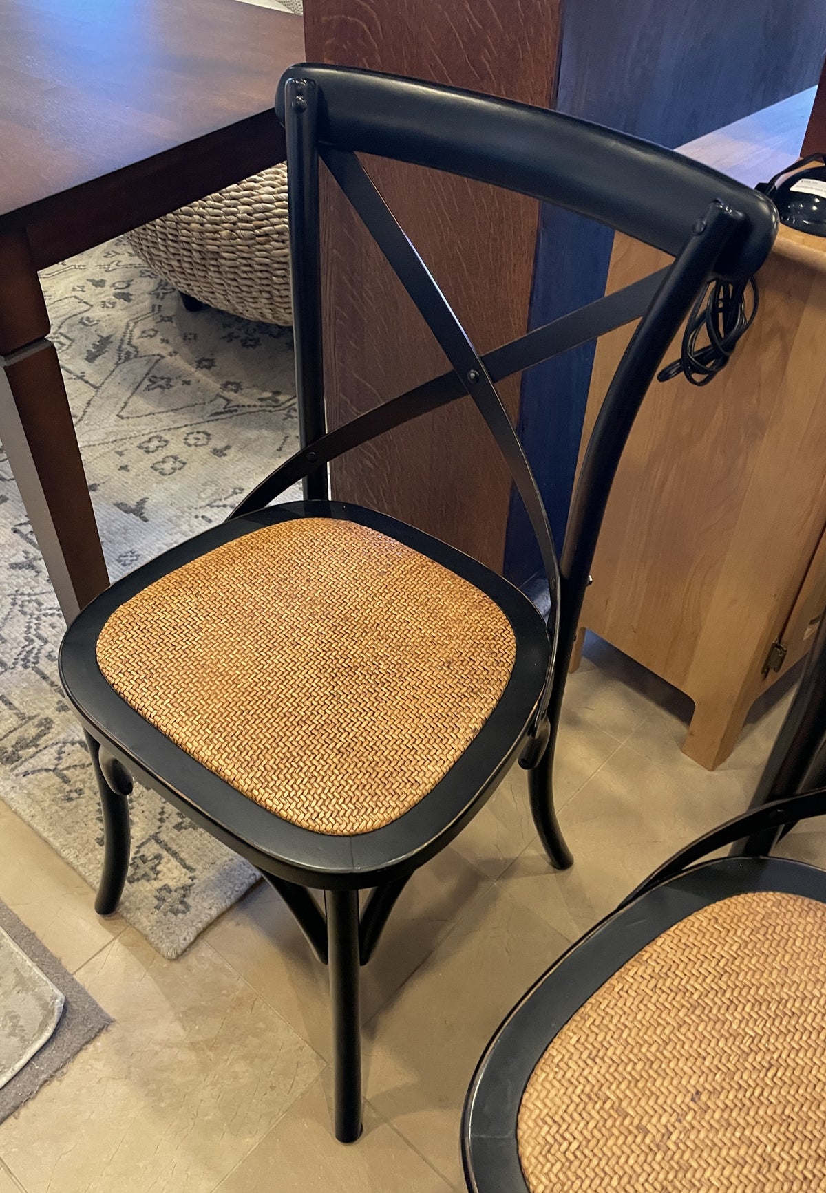 Furniture Classics X-Back Chairs, Set of 4 (0Q0002)