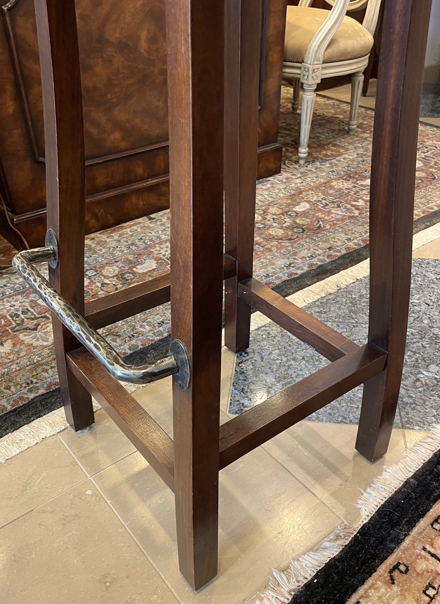 Pair of Martin Pierce "Hedgerow" Barstools AS IS (2 Pairs Available) (V9F8T4)