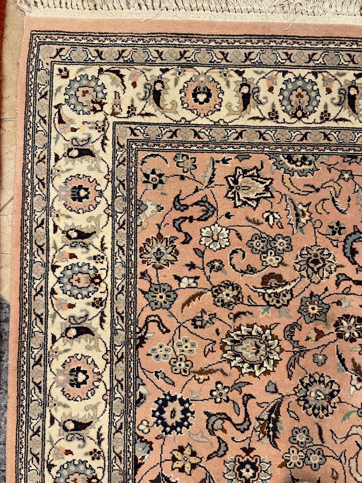 Pink Tabriz Rug (Approx. 4'1x5'9) (0M7003)