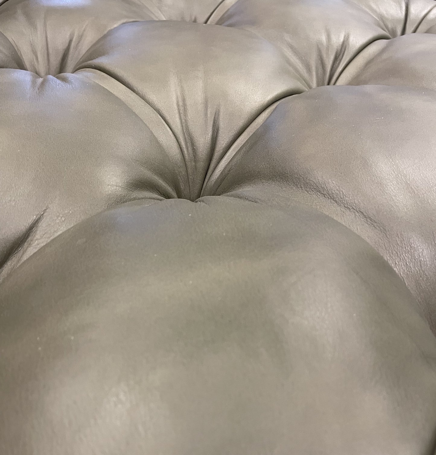 Parenteau Studios Tufted Leather Ottoman (P92Z9A)