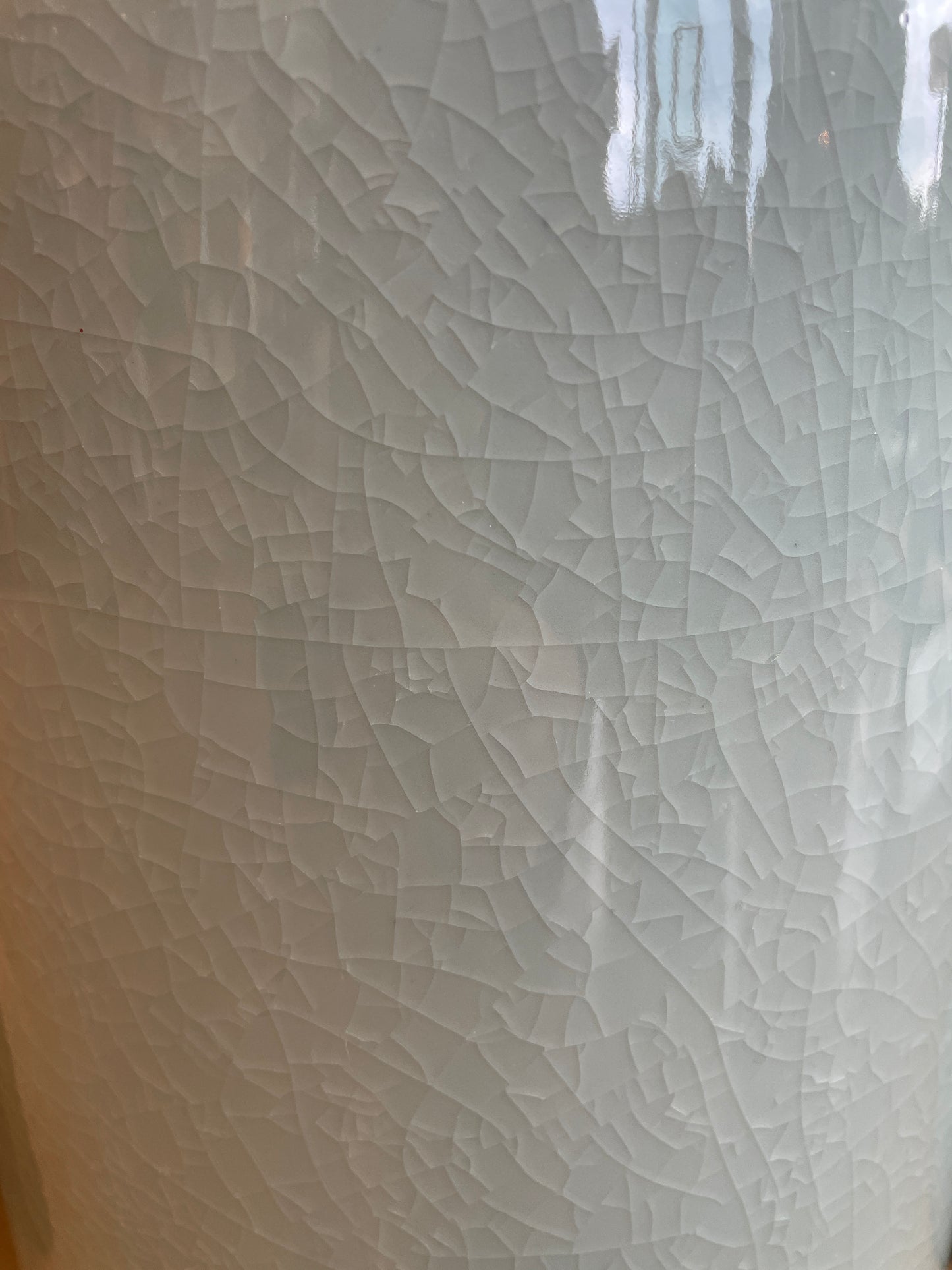 Chelsea House Celadon Covered Urn (0JC00H)