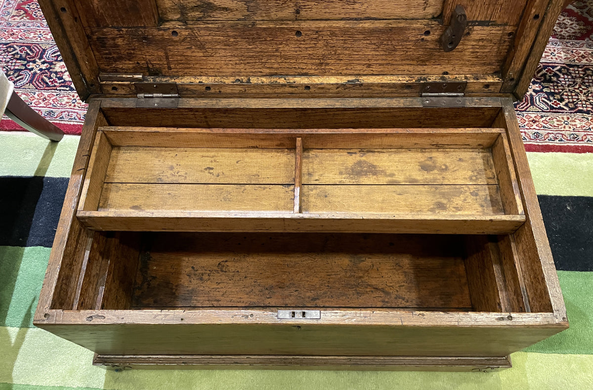 Antique Carpenter's Tool Box Chest (0Q0009)