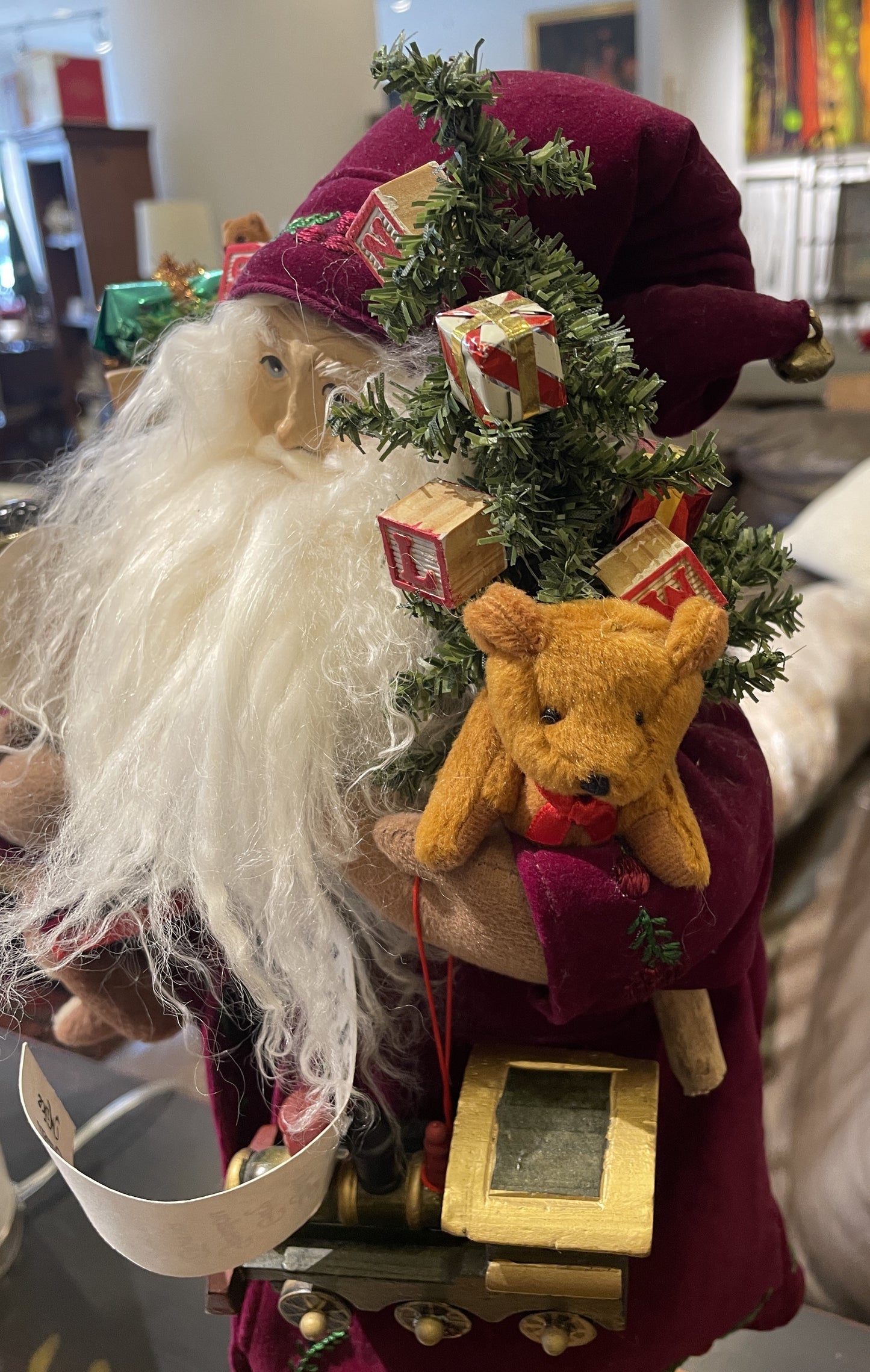 Lynn Haney Santa (05900G)