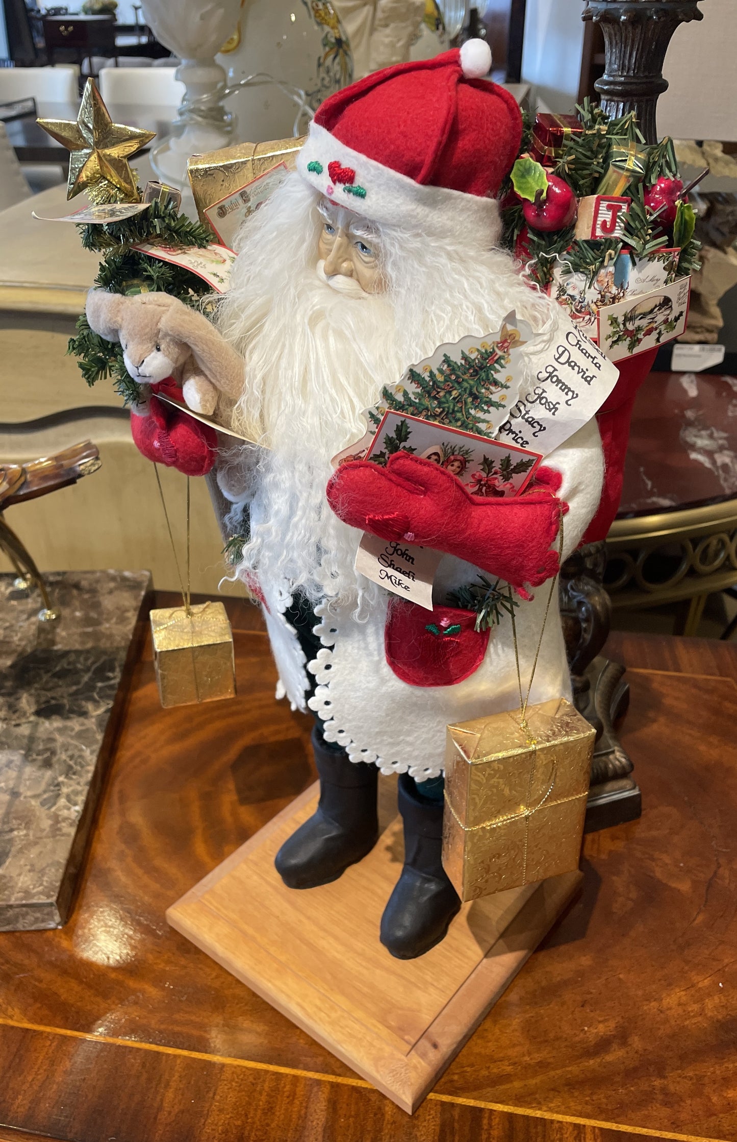 Lynn Haney Santa (05900G)