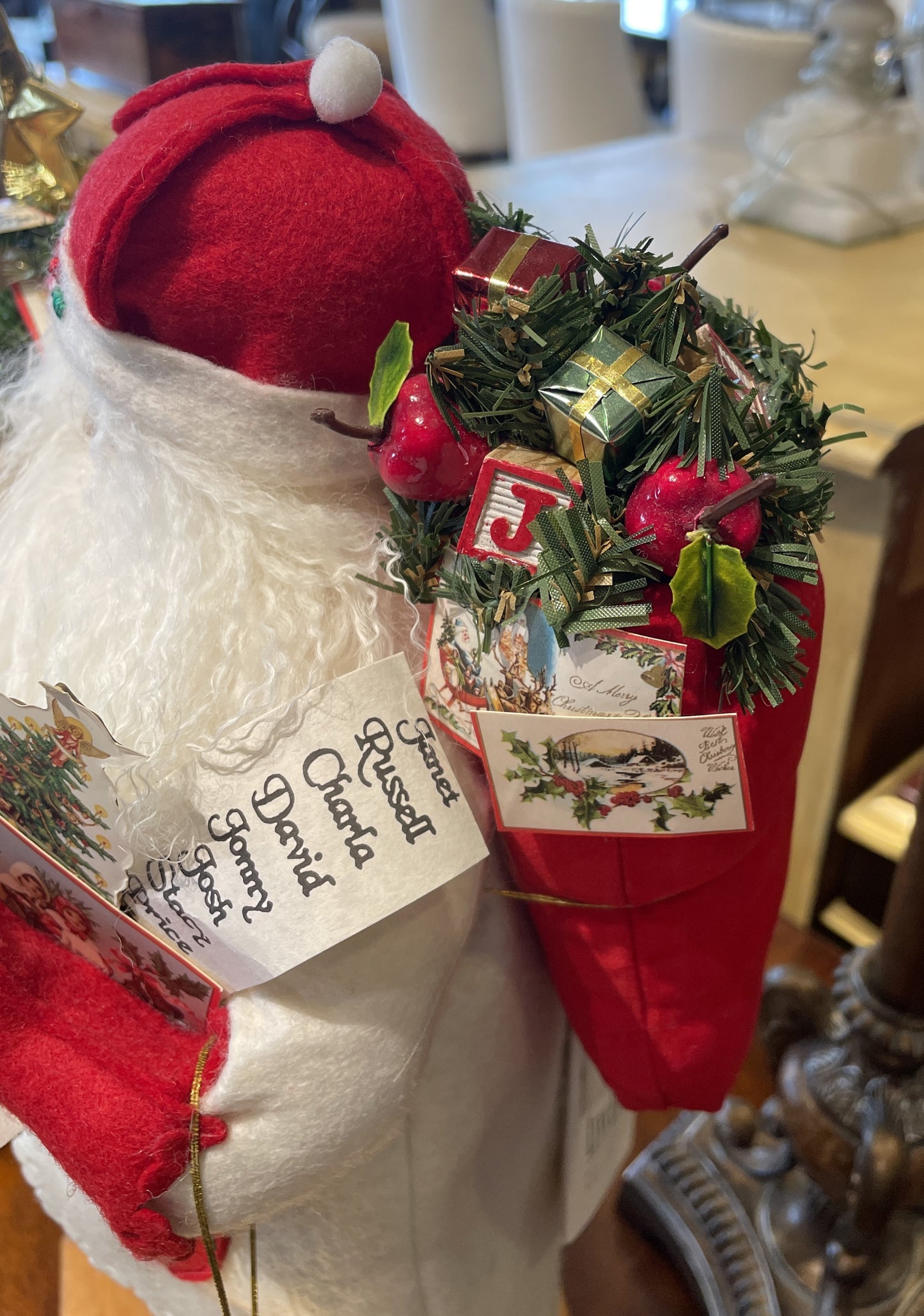 Lynn Haney Santa (05900G)