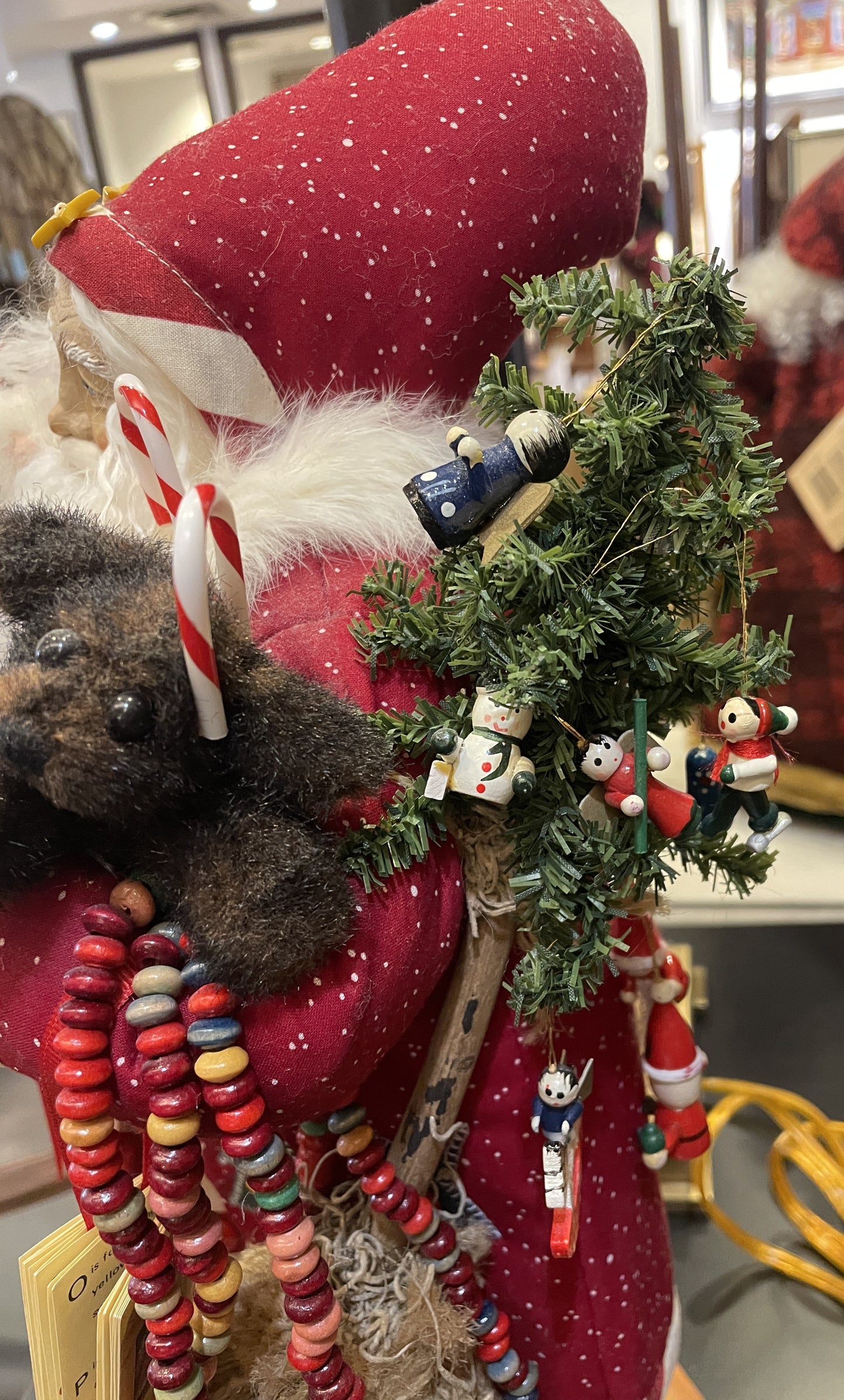 Lynn Haney Santa (05900G)