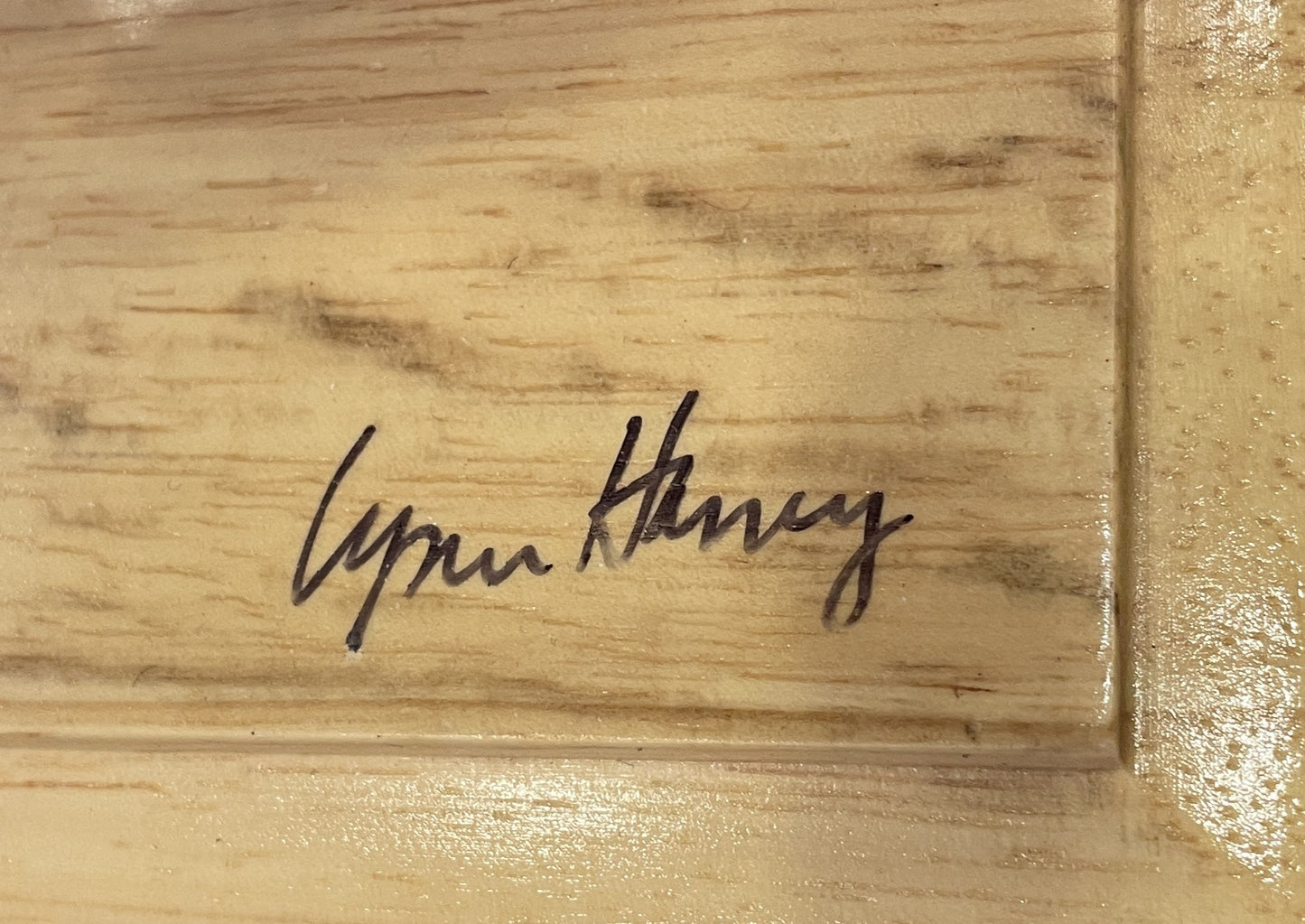 Lynn Haney Santa (05900G)