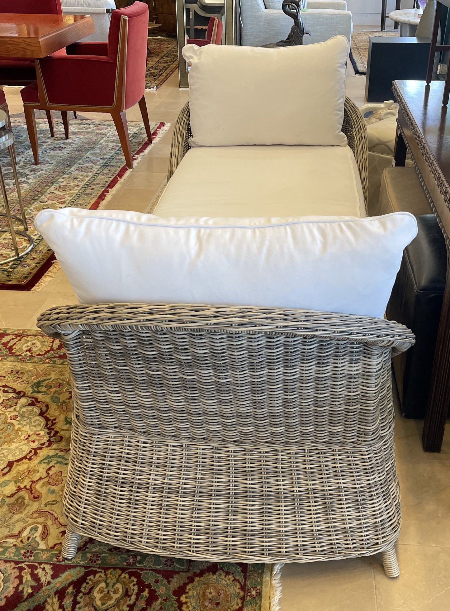 Manchester All Season Outdoor Chaise with Sunbrella Upholstery (01D01S)