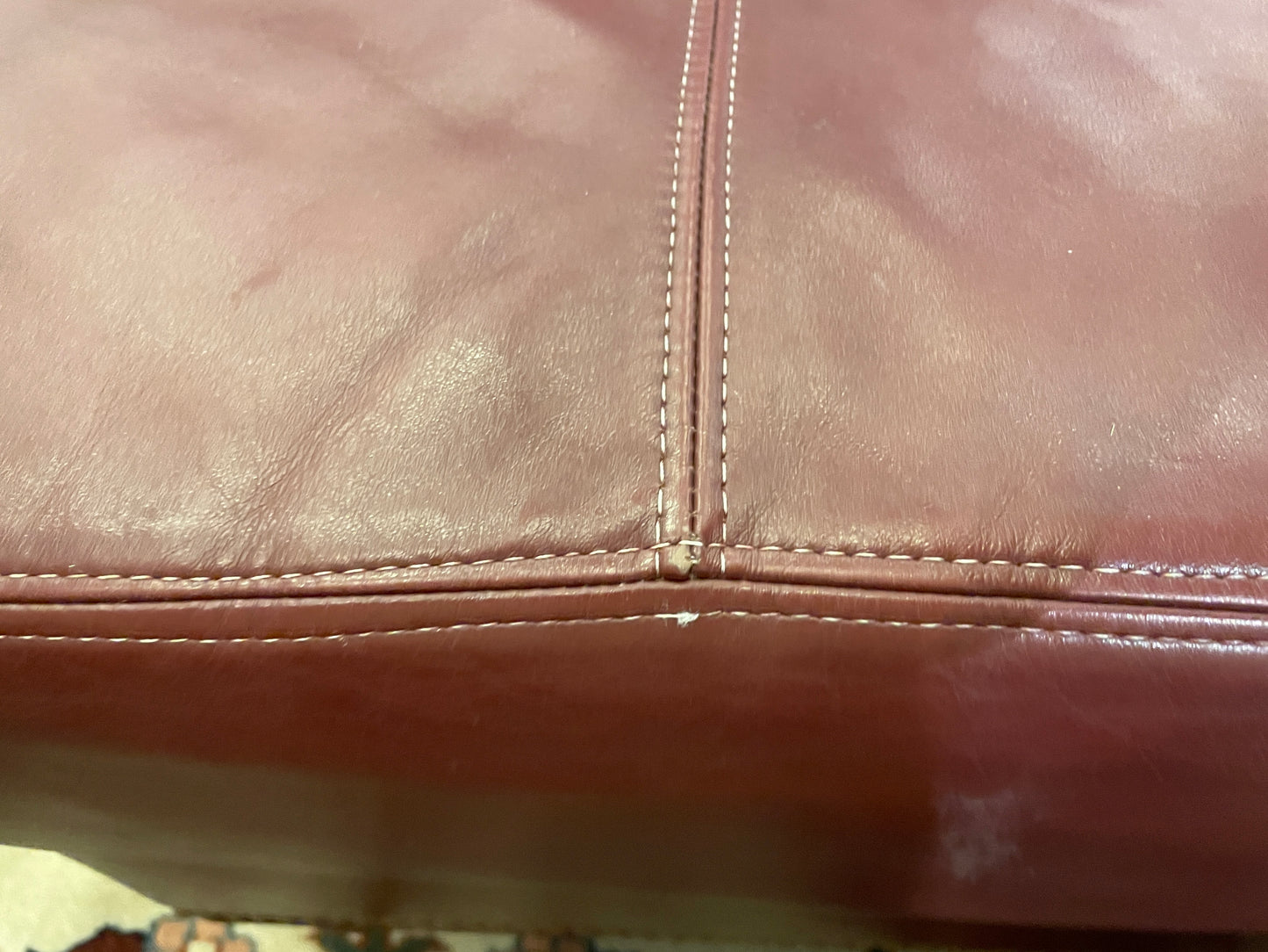 Leather Arm Chair and Ottoman, Burgundy (0M7008)
