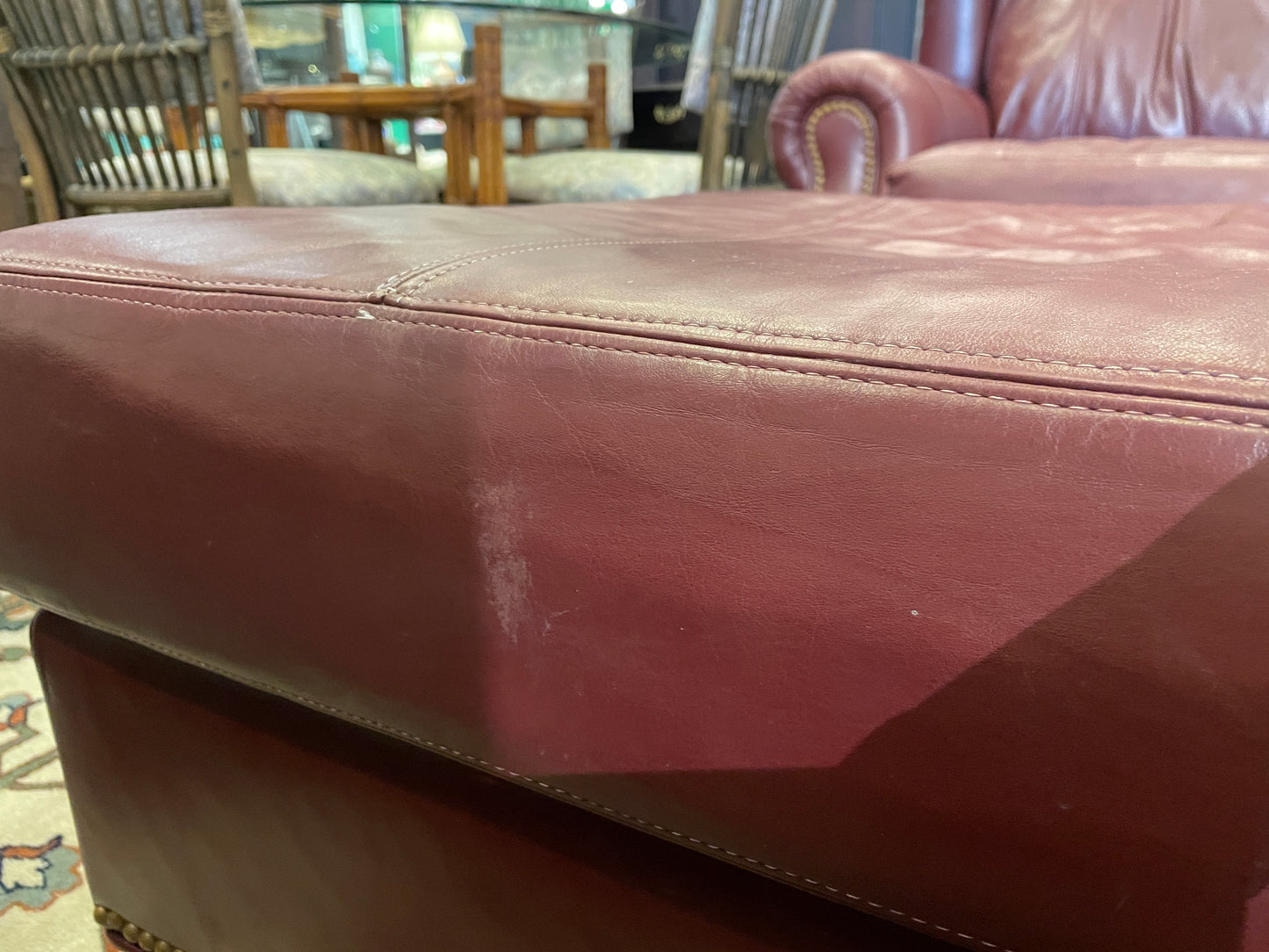 Leather Arm Chair and Ottoman, Burgundy (0M7008)