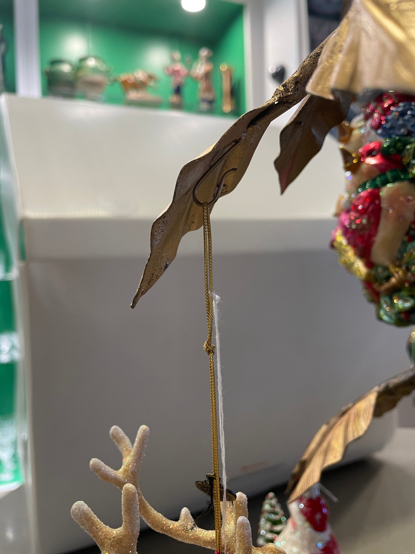 Jay Strongwater Ornament Tree (0IK013)