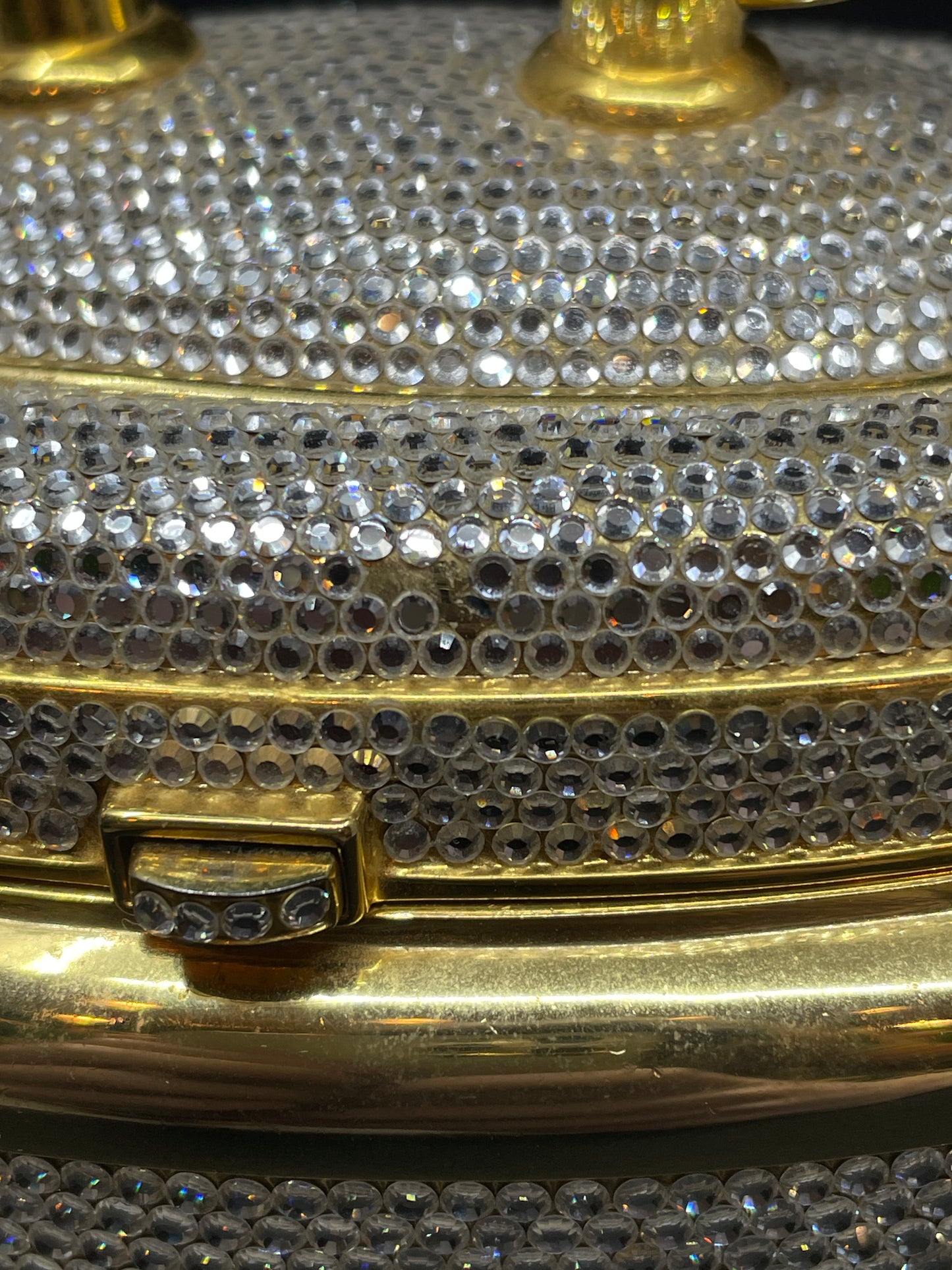 Judith Leiber Crystal Box Top Handle Minaudiere (0MC003)