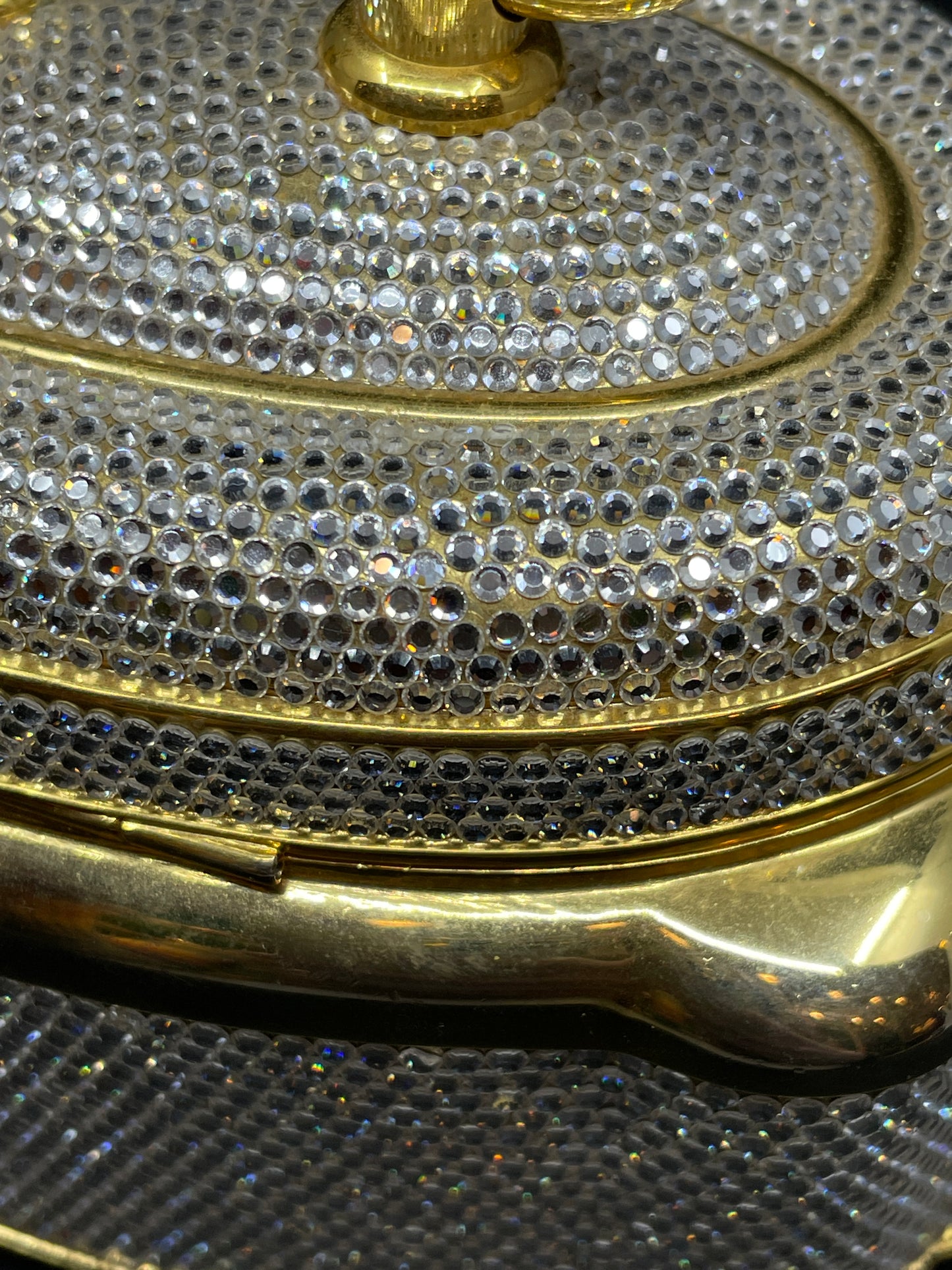 Judith Leiber Crystal Box Top Handle Minaudiere (0MC003)