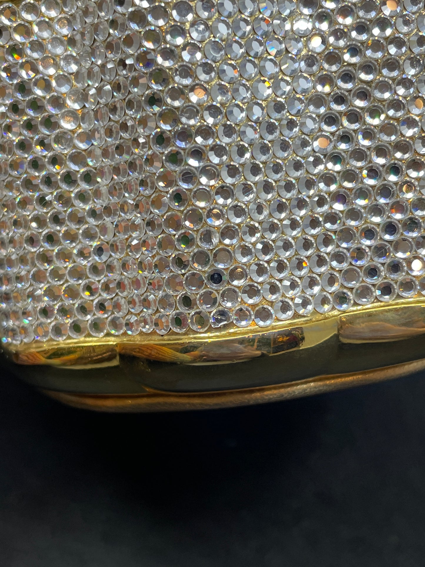 Judith Leiber Crystal Box Top Handle Minaudiere (0MC003)