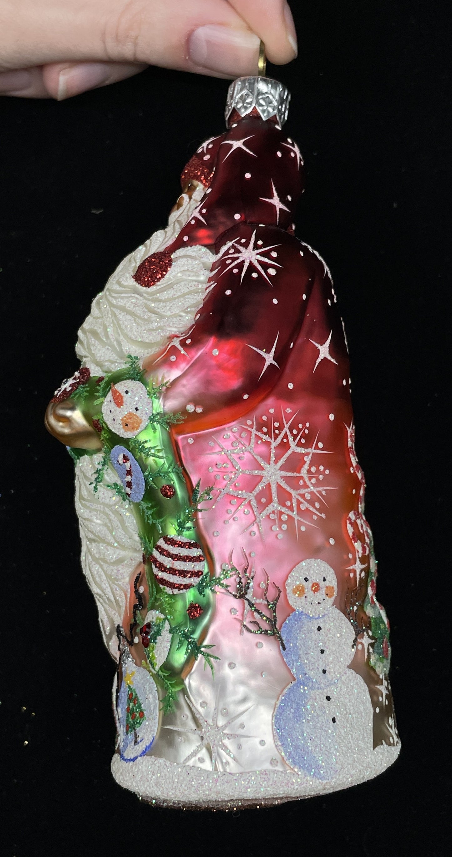 Patricia Breen Noel Theatre Garland Santa (0IK01E)