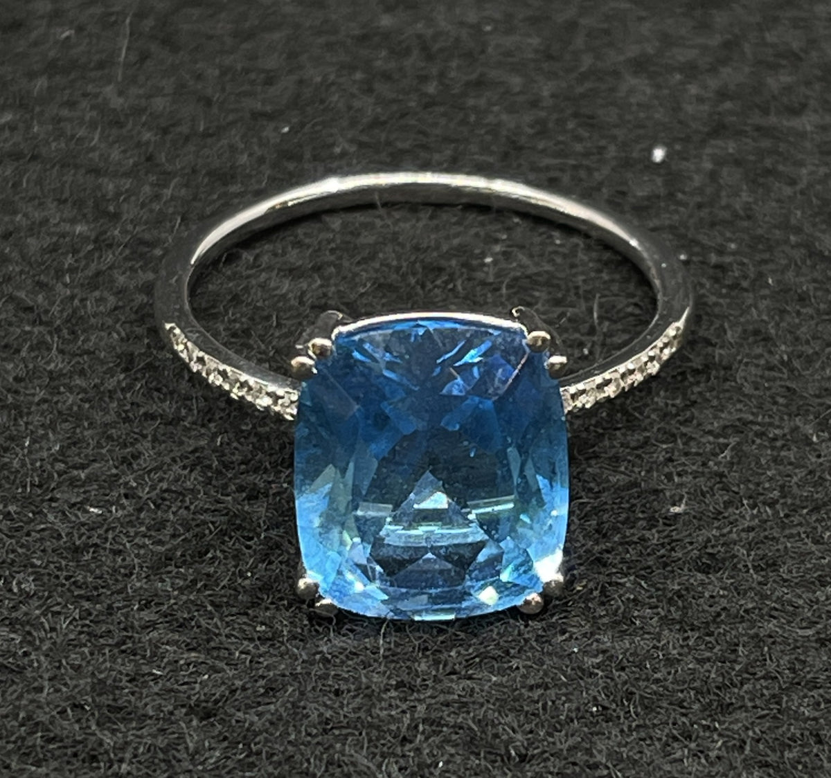 Effy 14K Blue Topaz Ring (0KA015)