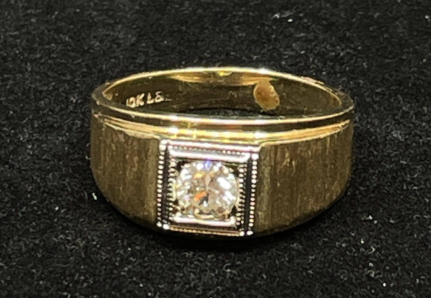 Men's 10k and .75ct Diamond Ring (0IM006)