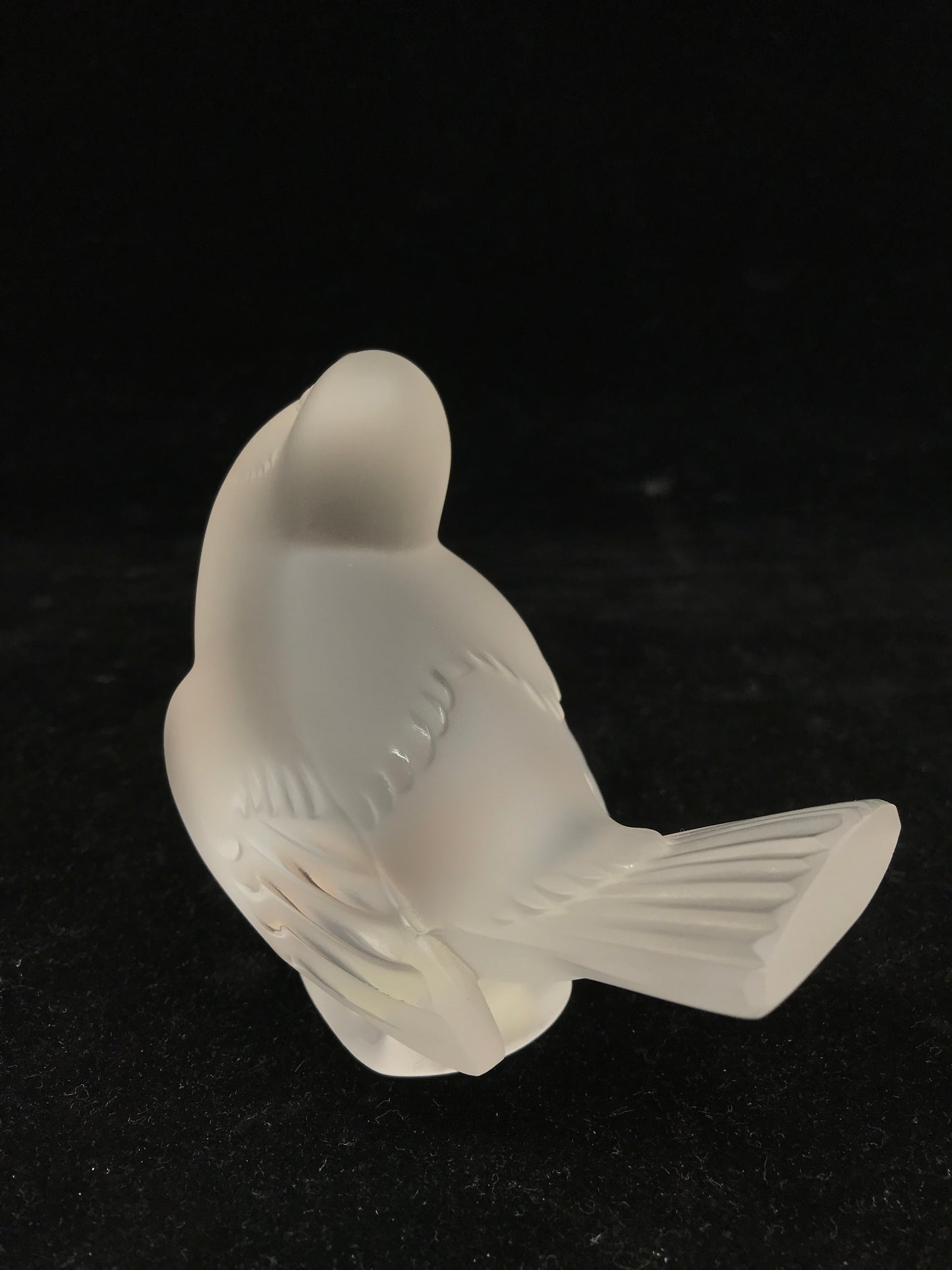 Lalique Frosted Sparrow (Head Up)