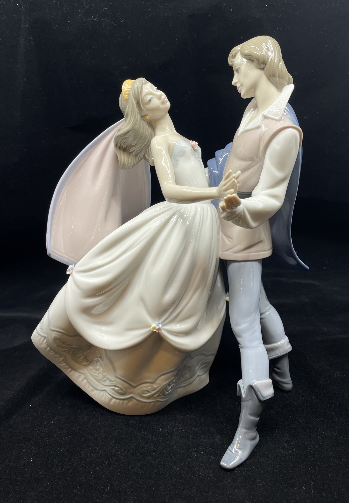 Lladro A Dream Come True with box (0IL001)