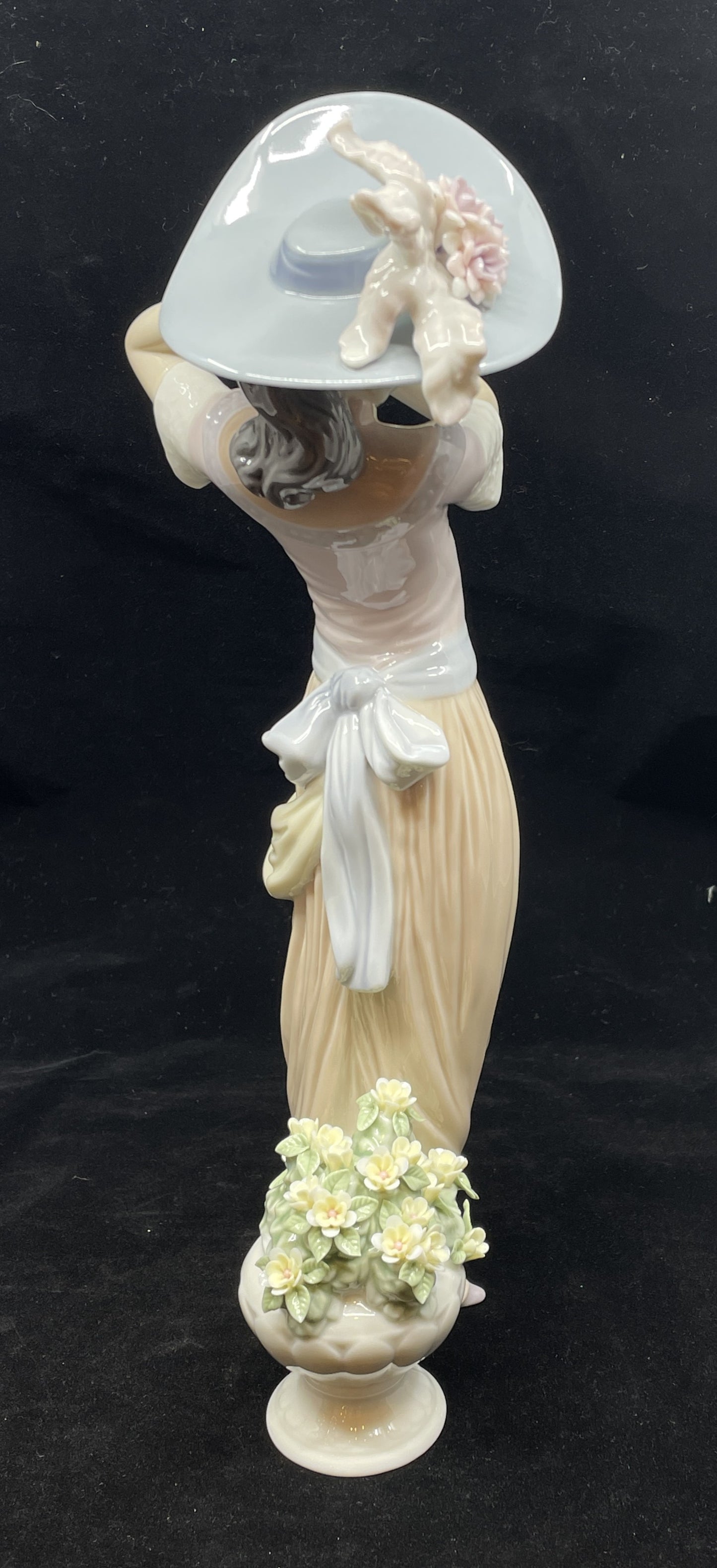 Lladro Paris in bloom (0IL004)