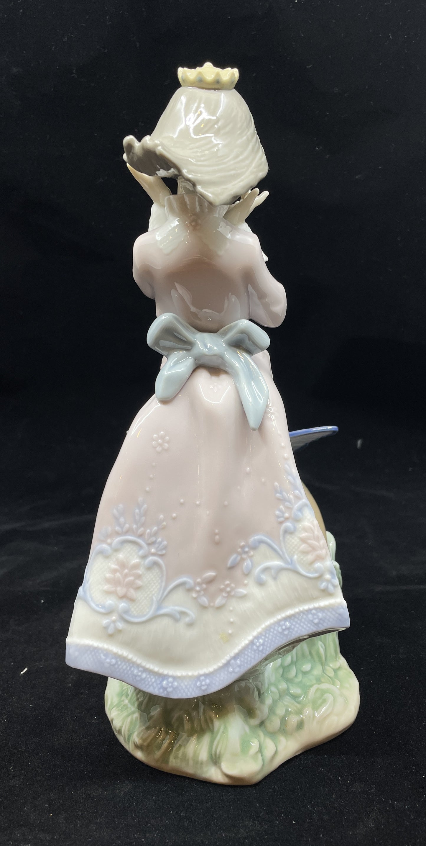 Lladro Land of Giants with Box (0IL003)