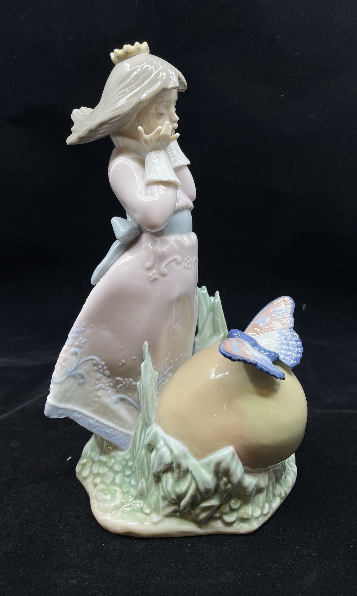 Lladro Land of Giants with Box (0IL003)