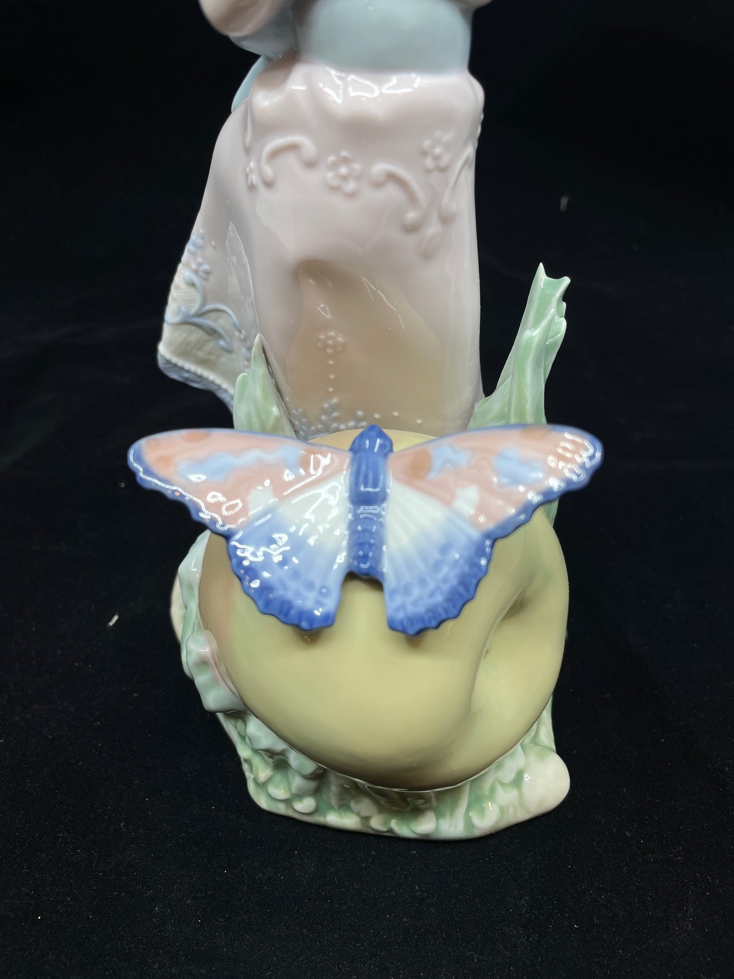 Lladro Land of Giants with Box (0IL003)